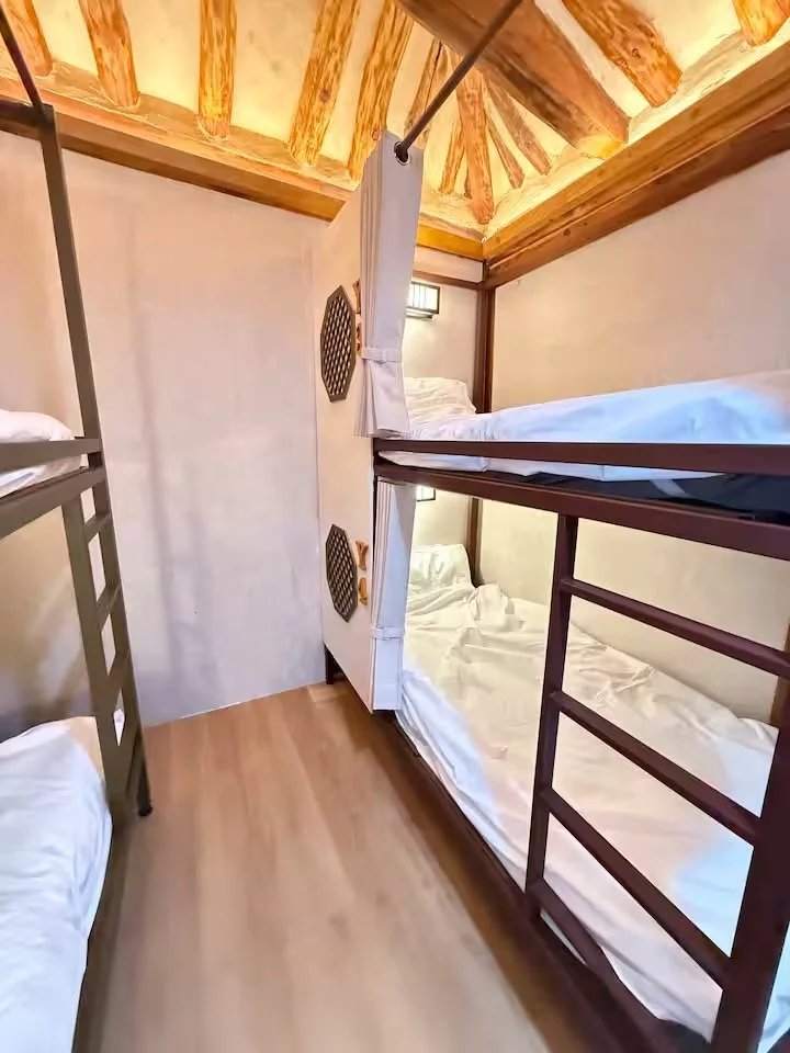 Hanok dorm - additional beds