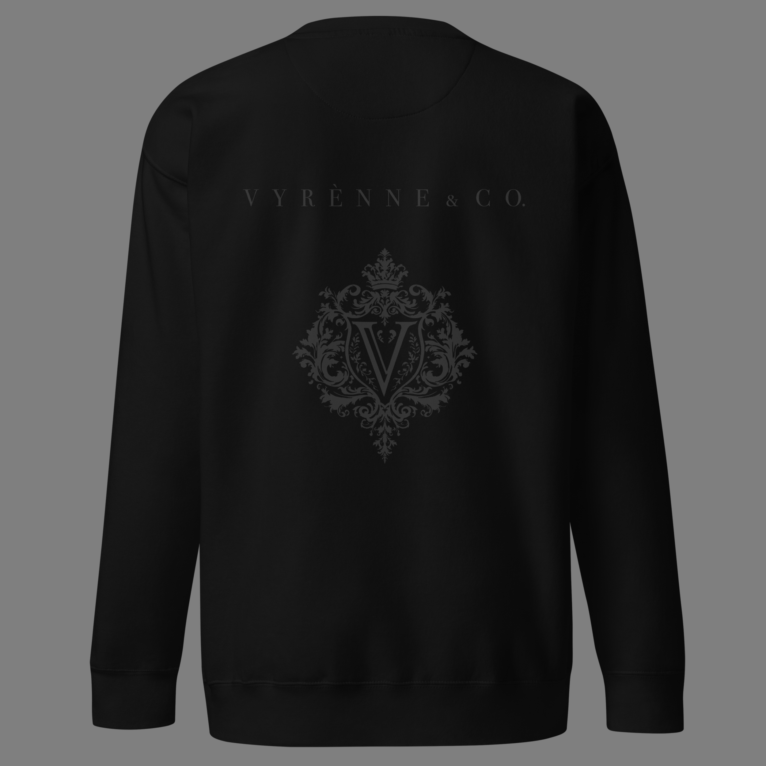 vyrènne & co sweatshirt — black design