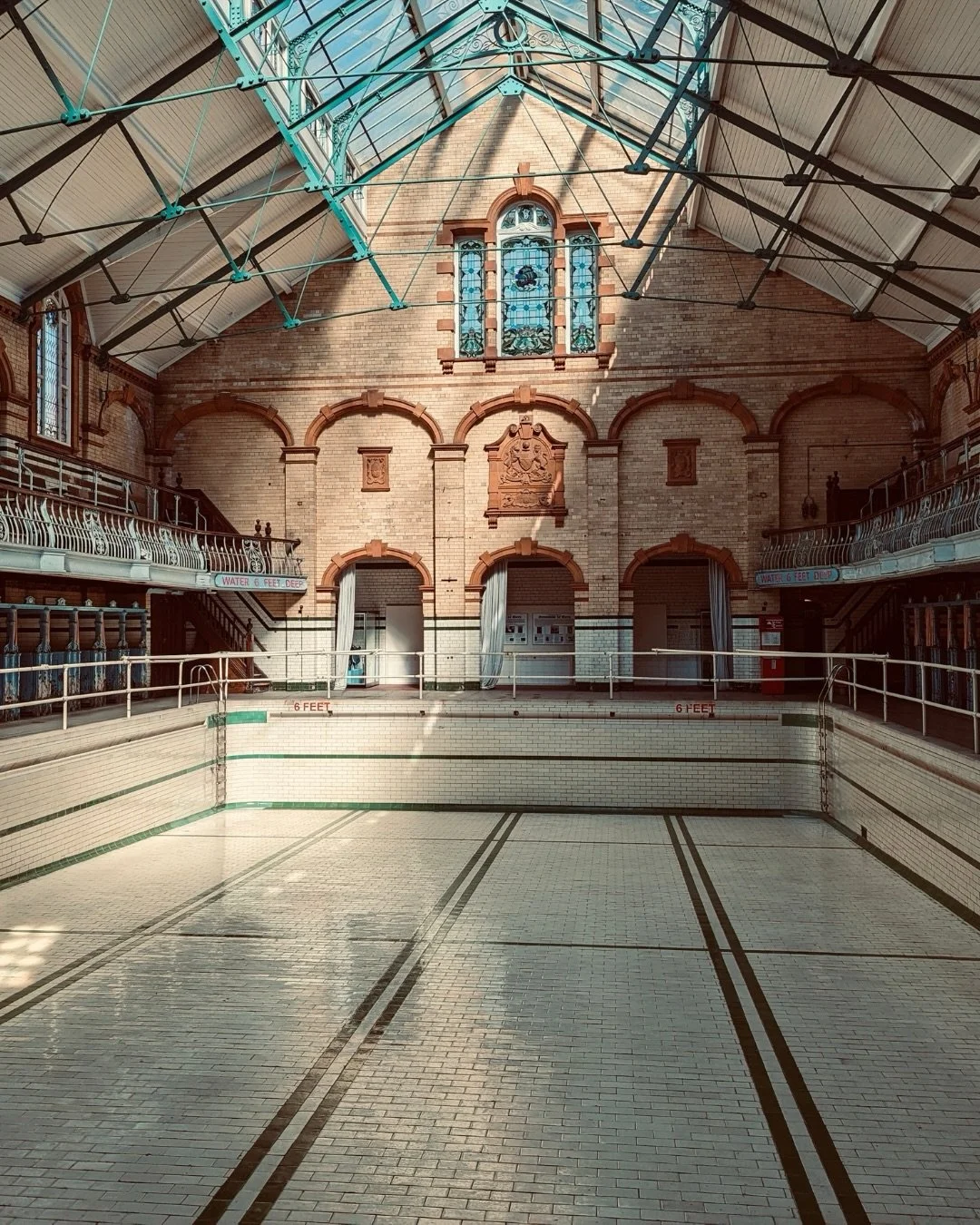 Back @victoriabaths for our 3rd year (wow time flies) and this is a venue a lot of people ask me about all throughout the winter.

Our first session will be Tuesday May 12th at 7PM

These sessions will fill up very quickly as it is a crowd favourite.