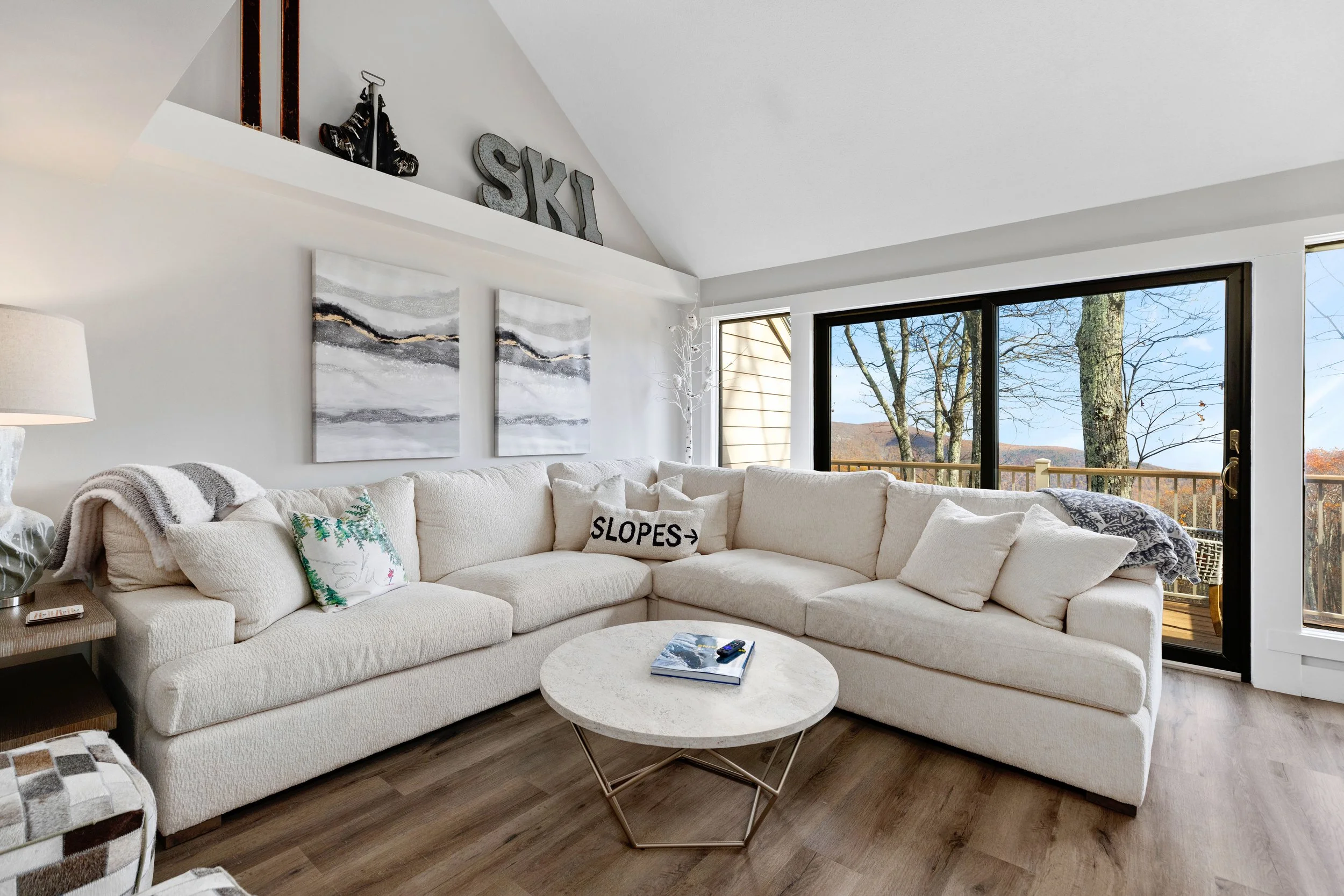 Mountain Mama: Wintergreen Slopeside Chalet