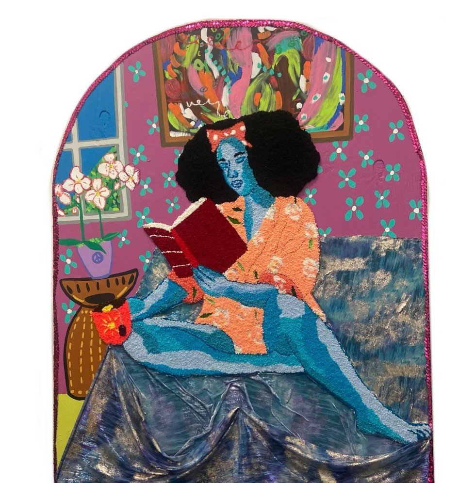 Creative Spotlight: Cassandra Hickey @honeypierre_ 

Featured Work: I'm Okay , Morning Juice , OG 

Why In Our Palette: We love how theses pieces beautifully incorporates textures while capturing the elegance and softness of women. It showcases a mas