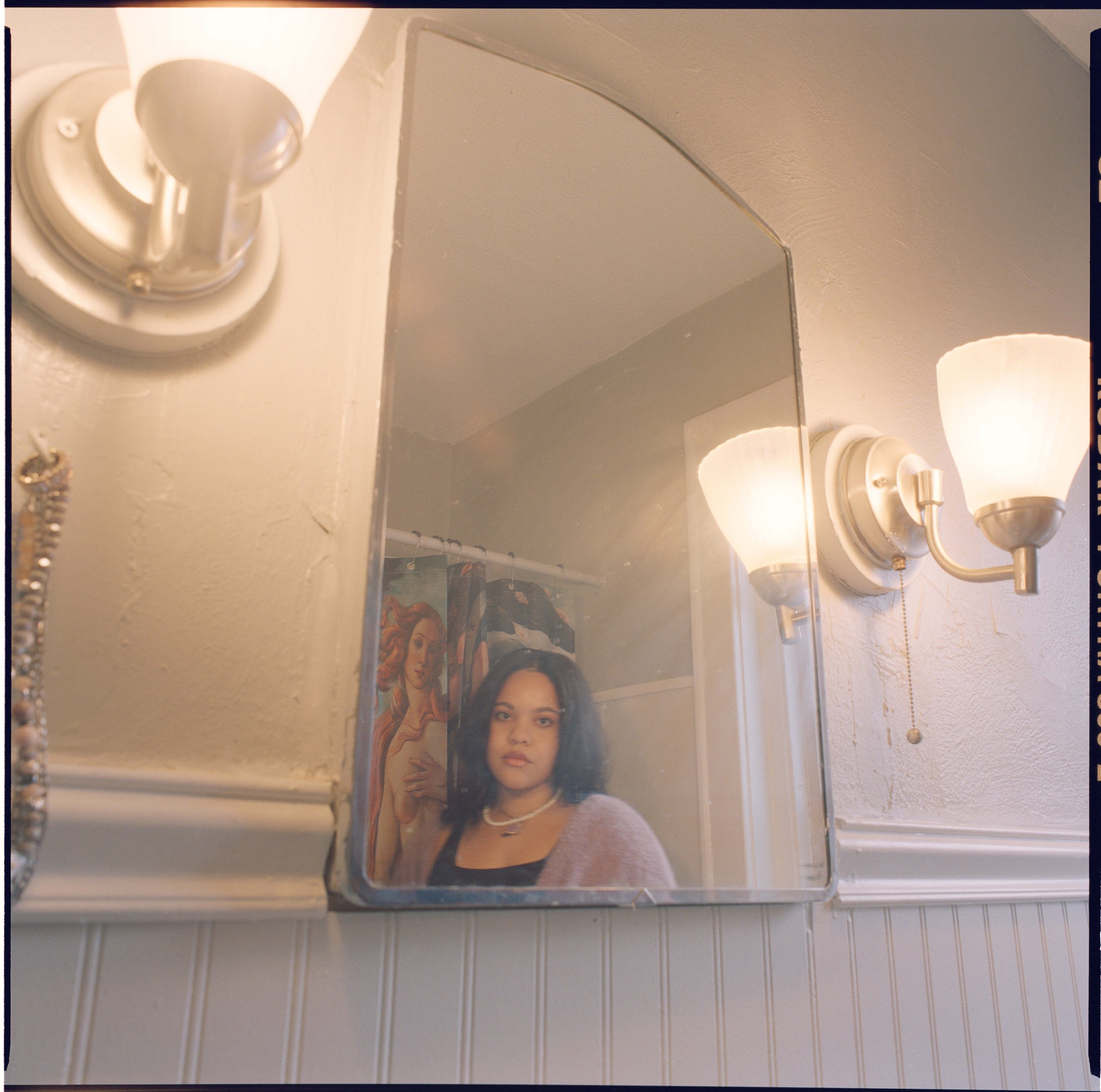 ARIELLE GRAY_PAMPLEMOUSSE_15.jpg