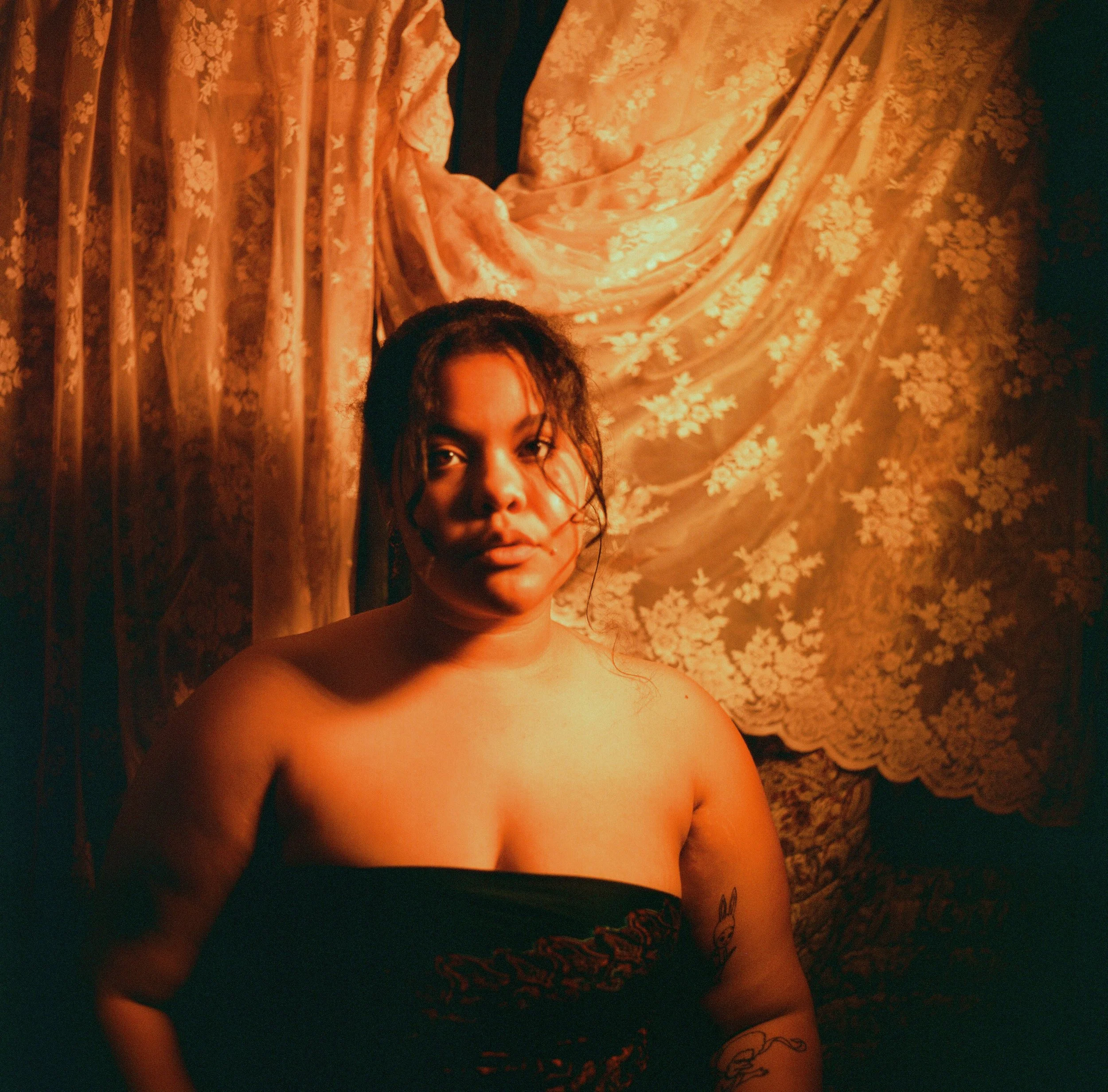 ARIELLE GRAY_PAMPLEMOUSSE_10.jpg