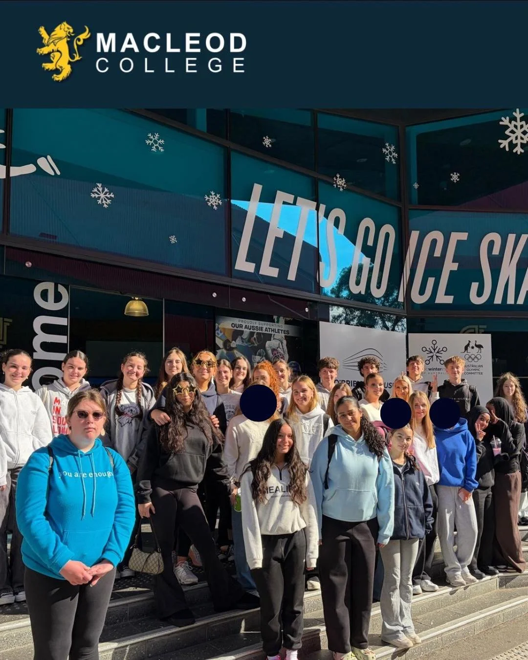 ✨ ACHIEVE &amp; CONNECT ✨ 

Year 11 psychology students put their neuroplasticity to the test last week at the ice rink! They learnt a new skill and built new neural pathways - applying their knowledge of Unit 1 Outcome 2 in an interactive and hands 