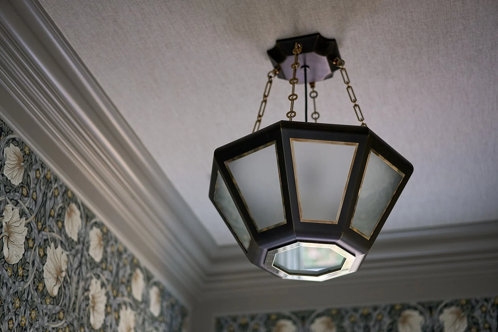 ec-fhi-4717lawnavenue-details-041.jpg