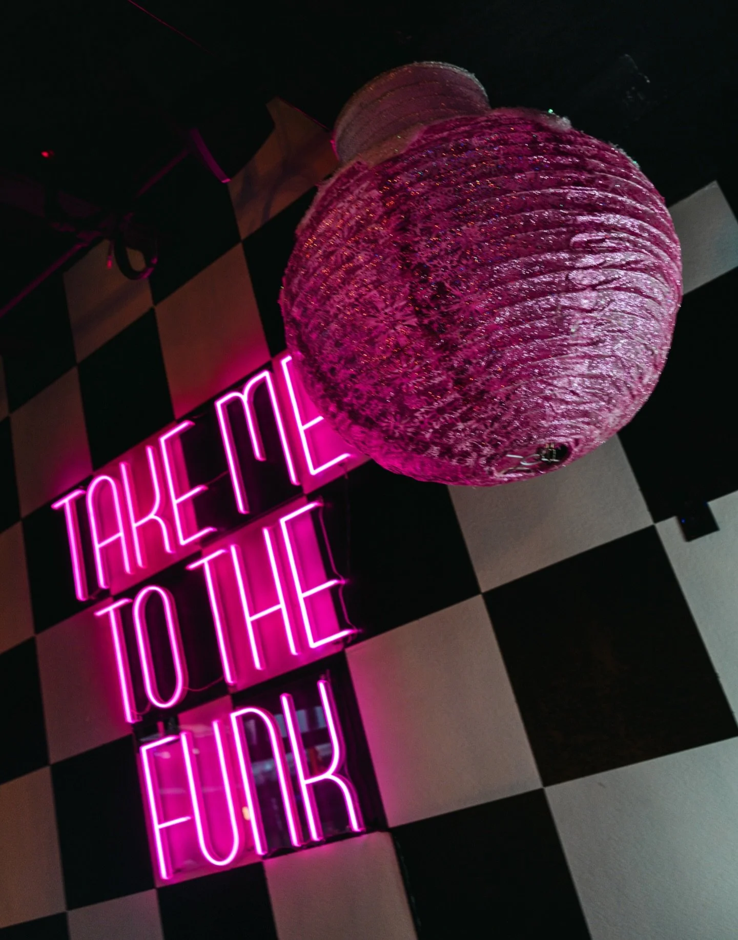 🪩🎄🎀

The vibes are merry and bright this Saturday night!

Join us for cocktails and good times all the way &rsquo;til 2am &mdash; with DJ Technic hitting the decks at 10pm. Let&rsquo;s make it one to remember ✨