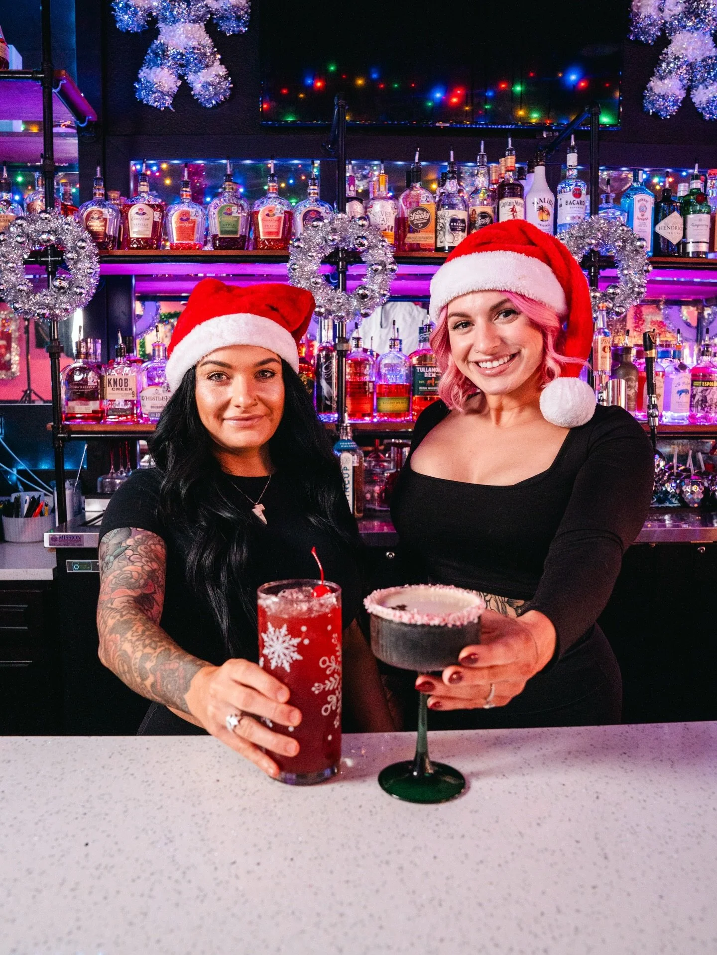 Spend your weekend the merry way! Saturday cocktails are ready to be poured, and the music will be loud with DJ Technic from 10pm to 2am!

Then Sunday is looking extra bright with the Parade of Lights lighting up the night. We seriously can&rsquo;t w