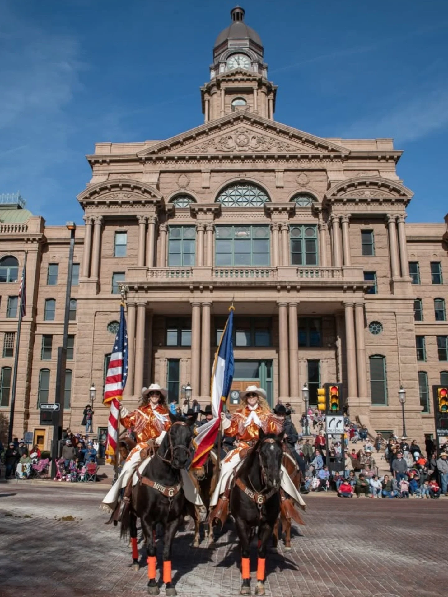 Saddle up, y&rsquo;all! The Stock Show&rsquo;s &lsquo;All Western&rsquo; Parade rides through downtown this Saturday!

Our doors open at 10am, the parade starts at 11am, and the views here? Prime. 

Grab your tickets at @downtownfortworth 🤠 
Photo c
