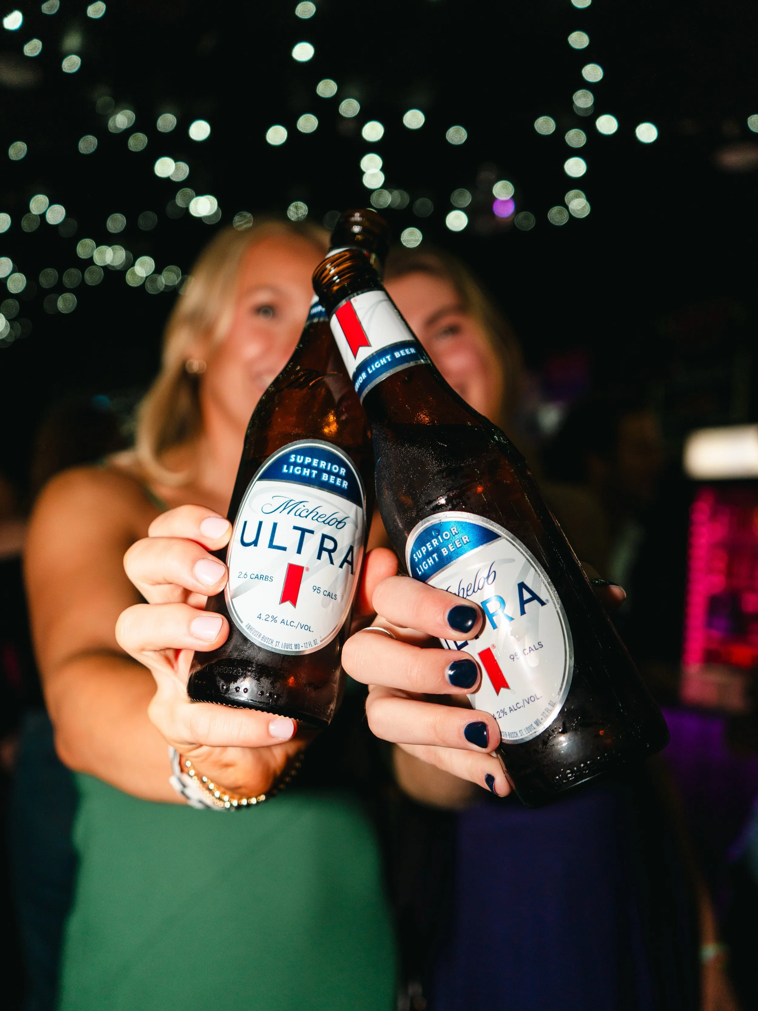 You made it through the week&hellip; now it&rsquo;s time to cheers with your bestie 🍻

We&rsquo;ve got the beers ice cold, the pool tables ready, and DJ Technic keeping the party going all night until the lights come up at 2am!