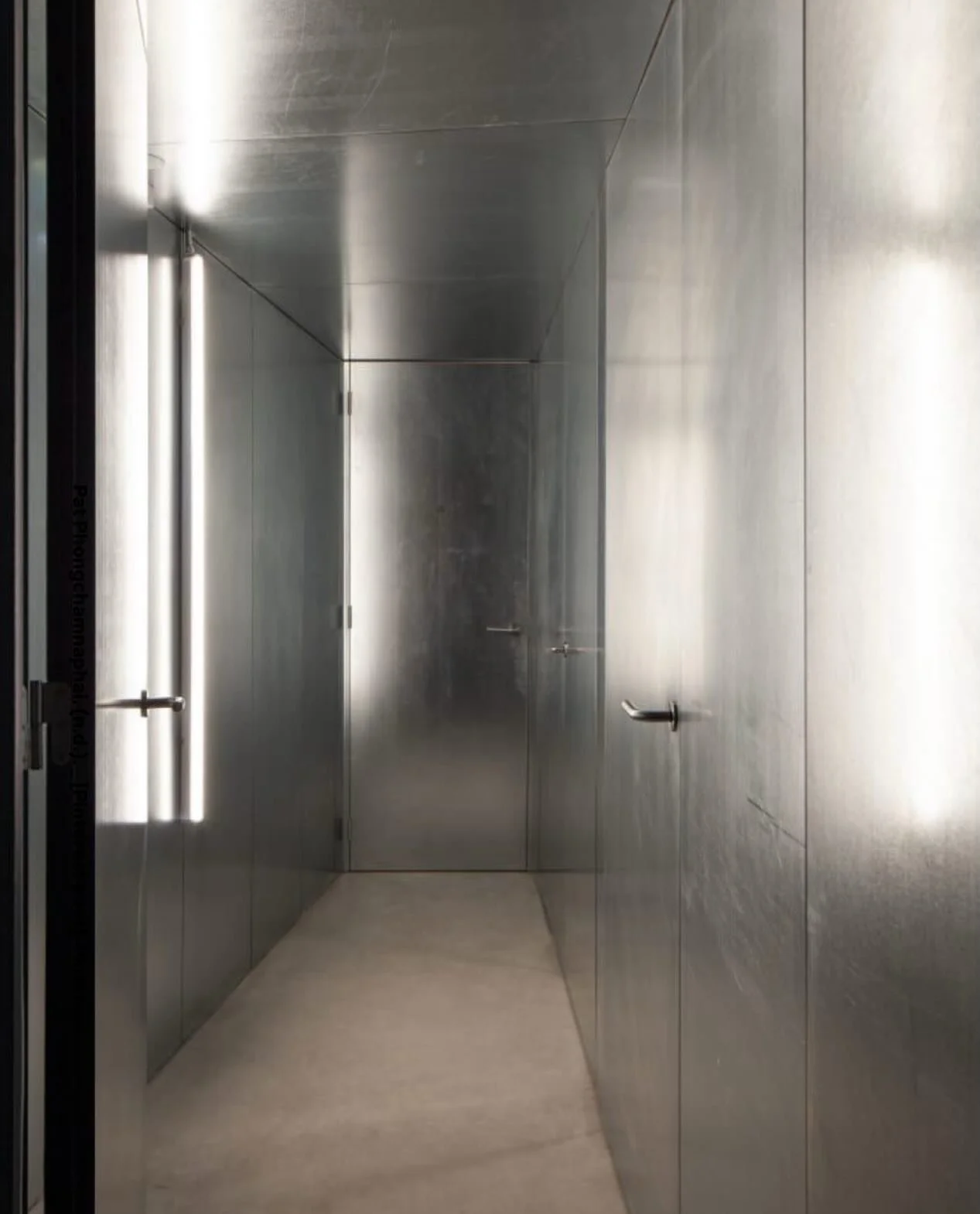 Hidden doors to progress exist in every organisation.

A virtual assistant opens them, allowing your time and talent to achieve their full potential.

⭐️🤍

#AUX #AUXVAStudio #VirtualAssistance #virtualassistant #peoplesupportingpeople #community #pe