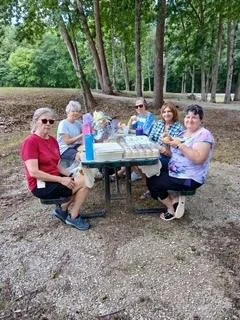 guild 7 picnic .JPG