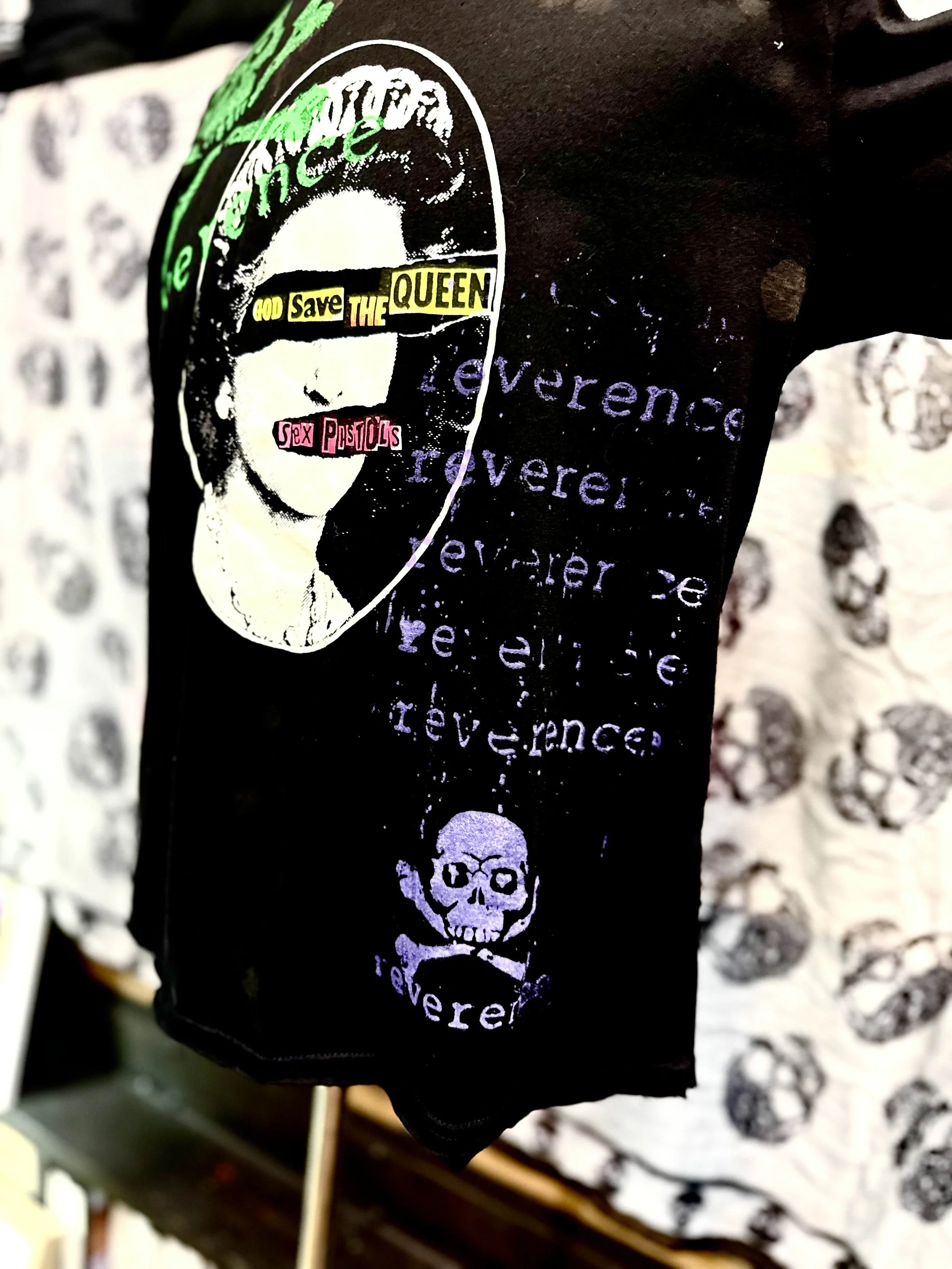 sex pistols tee details.jpg