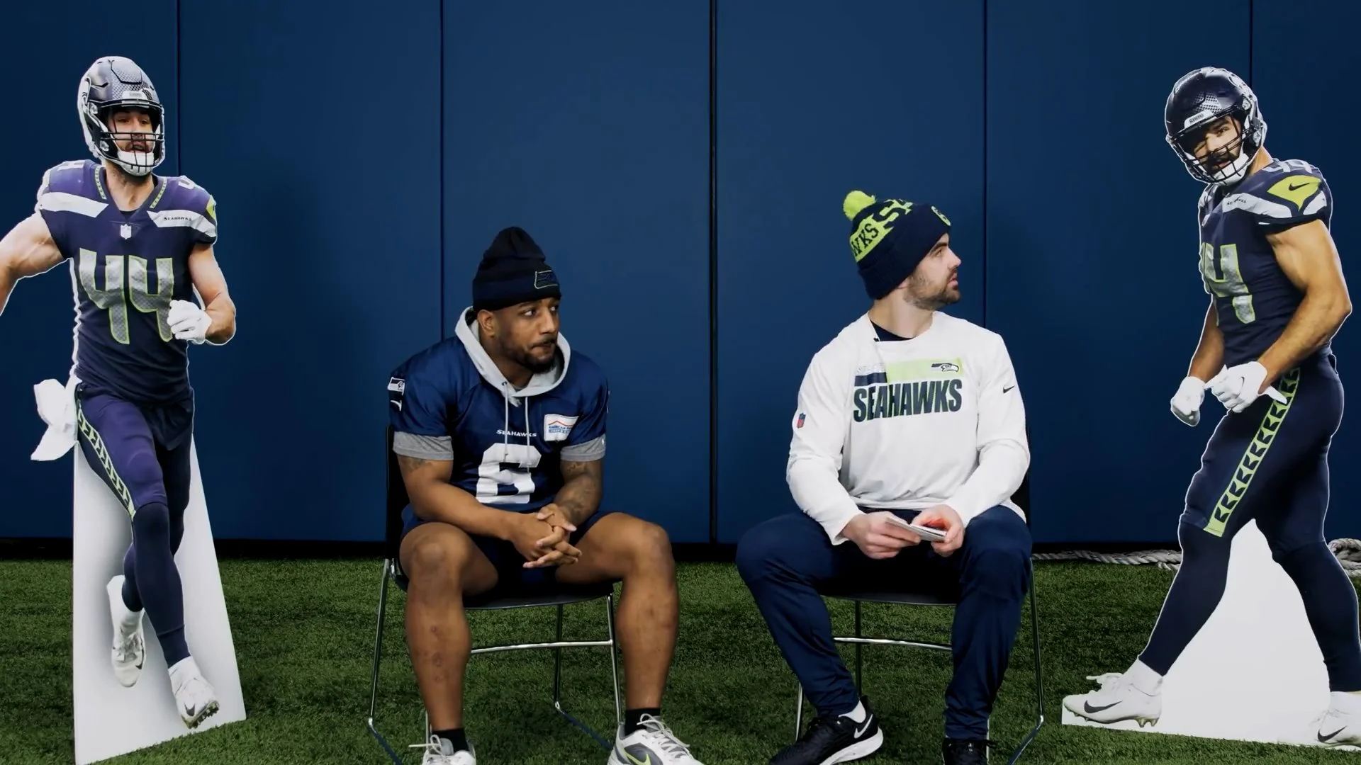 Quandre Diggs Between Two Bellores with Nick Bellore - Seattle Seahawks (1080p, h264).mp4.00_00_12_10.Still003.jpg