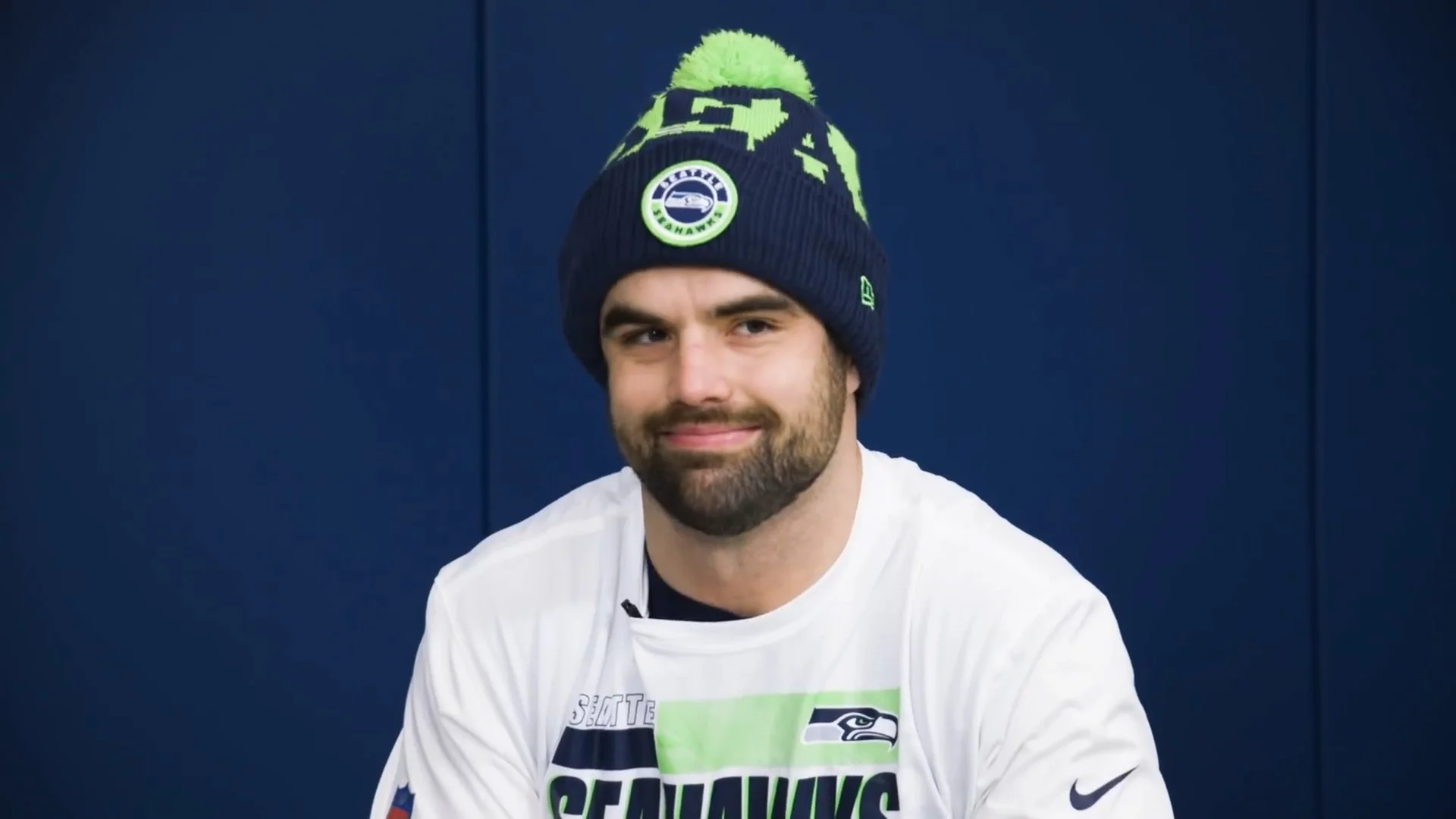 Quandre Diggs Between Two Bellores with Nick Bellore - Seattle Seahawks (1080p, h264).mp4.00_02_21_05.Still005.jpg