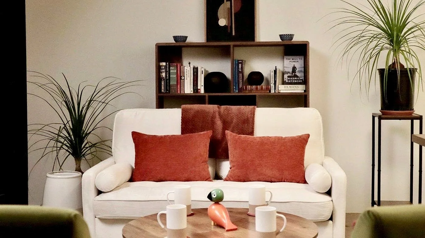 WhatsApp Image 2024-11-20 at 13.43.10_214d5112.jpg