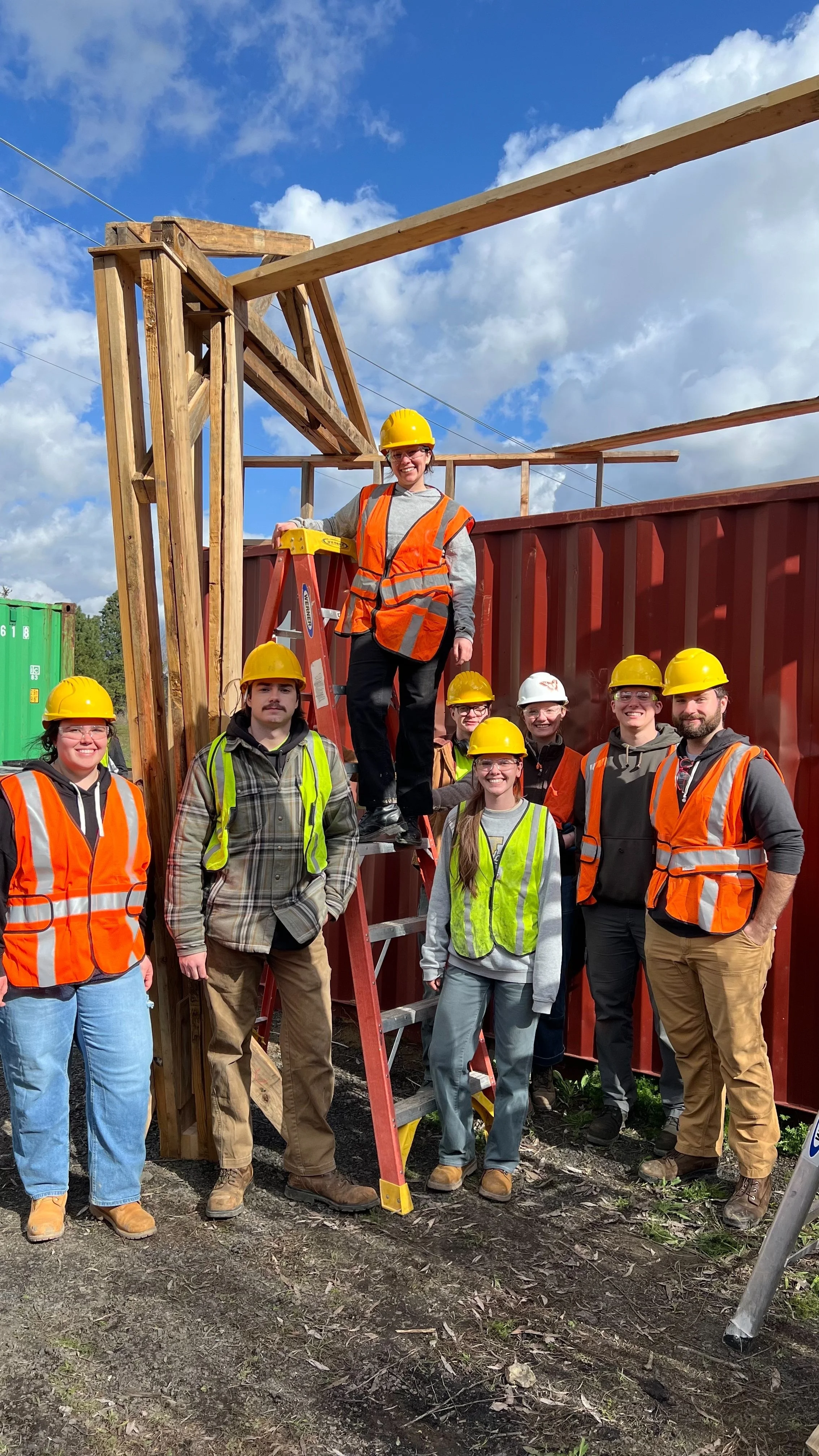 Construction - Truss Team 2.jpg