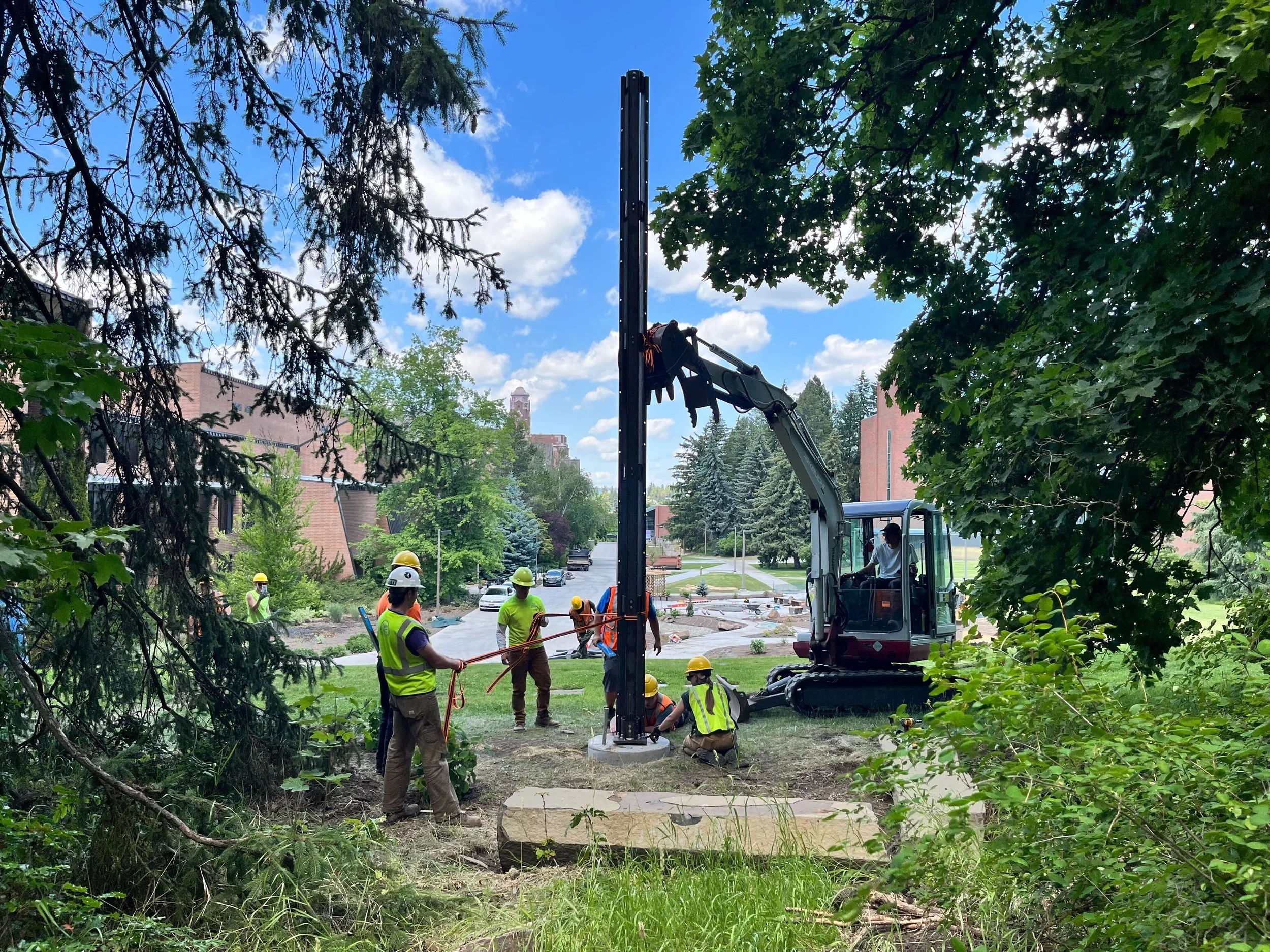 Construction - Beacon Erection.jpg
