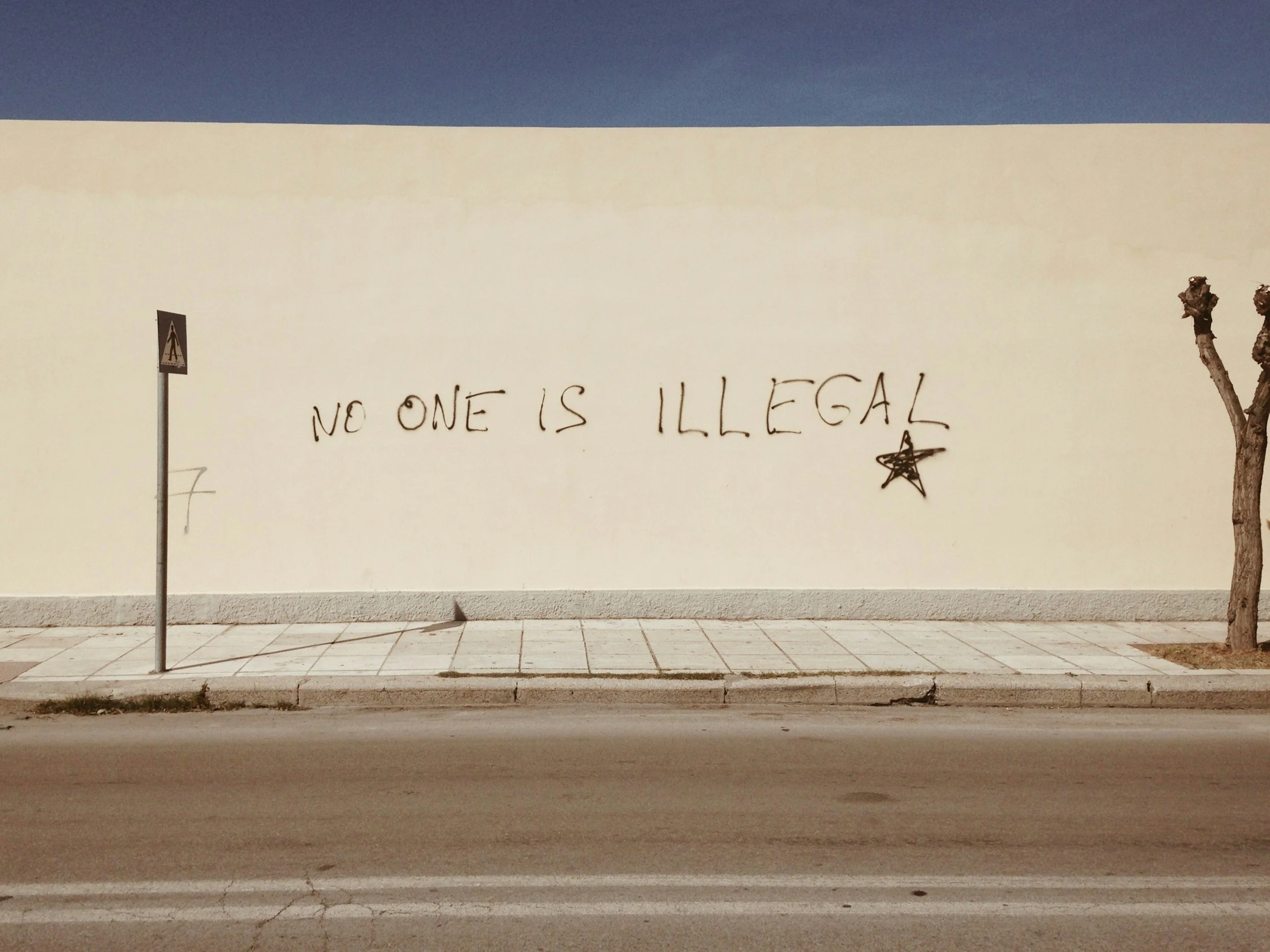 Behind-the-scenes Video