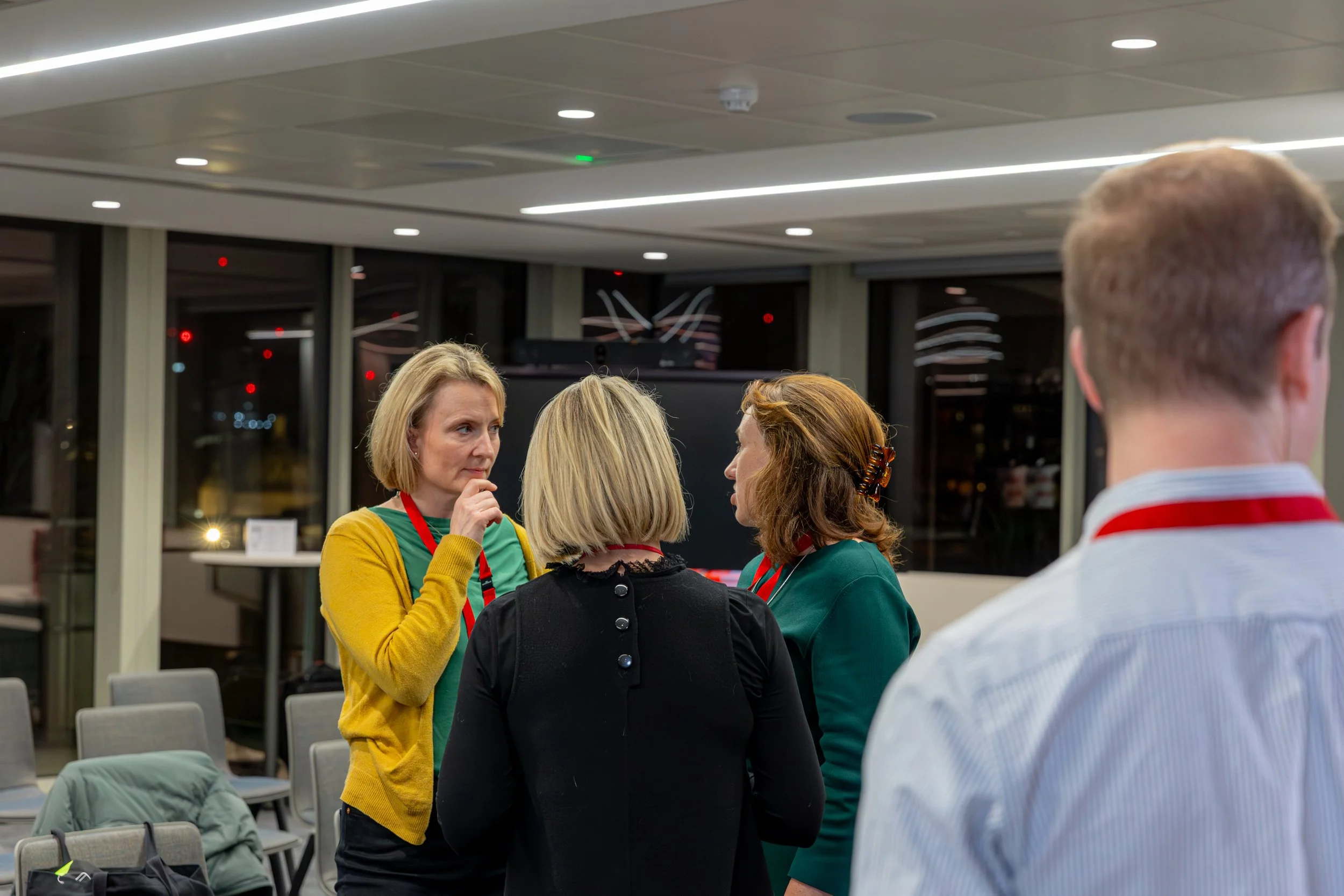 Earth Set Ep 5-26.jpg