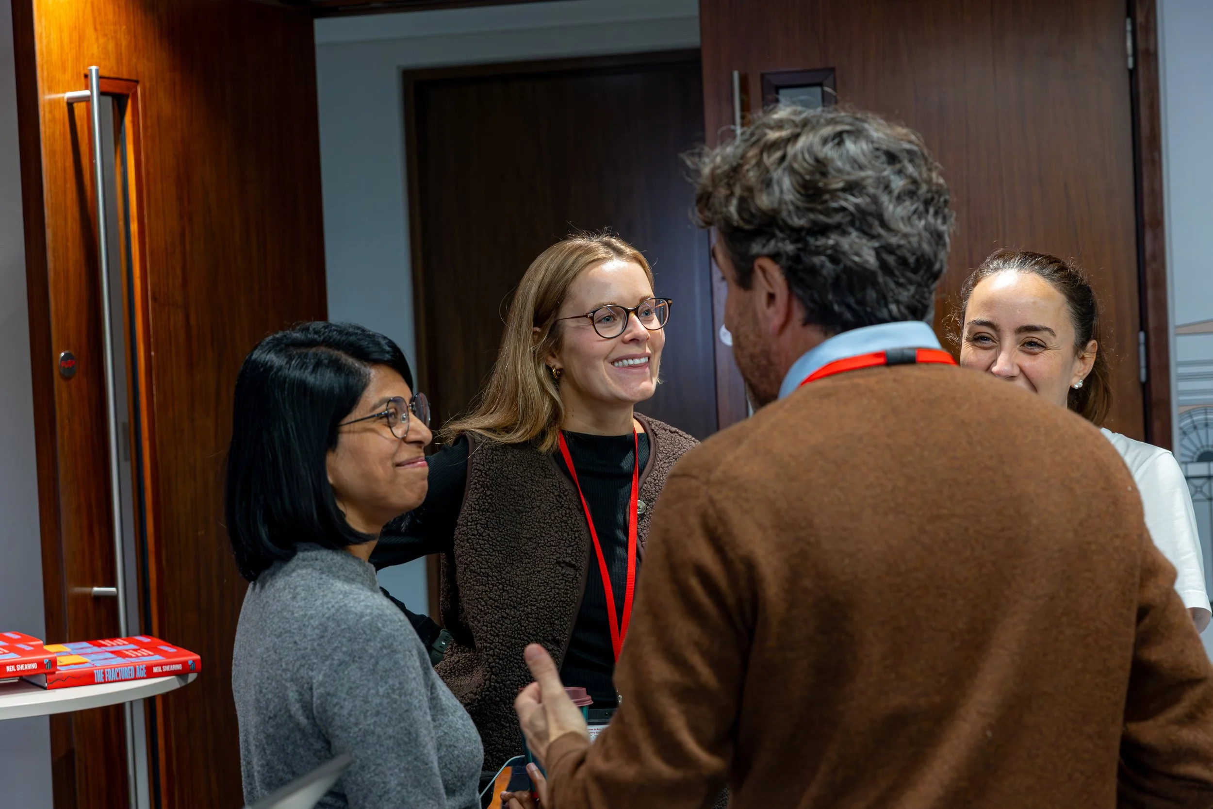 Earth Set Ep 5-21.jpg