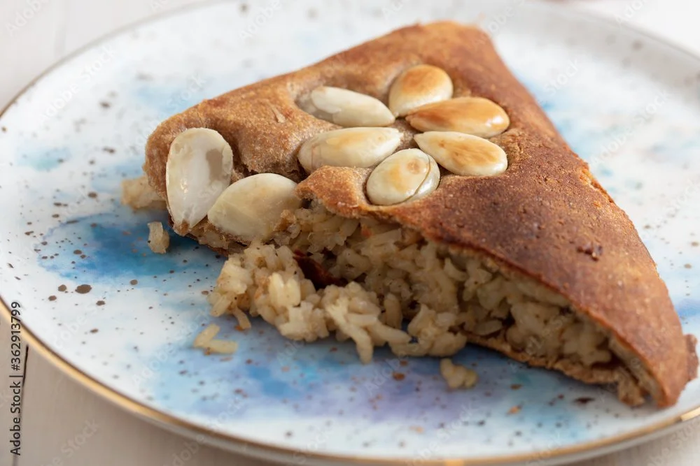 Perde Pilavı (Hochzeitsreis im Teigmantel)