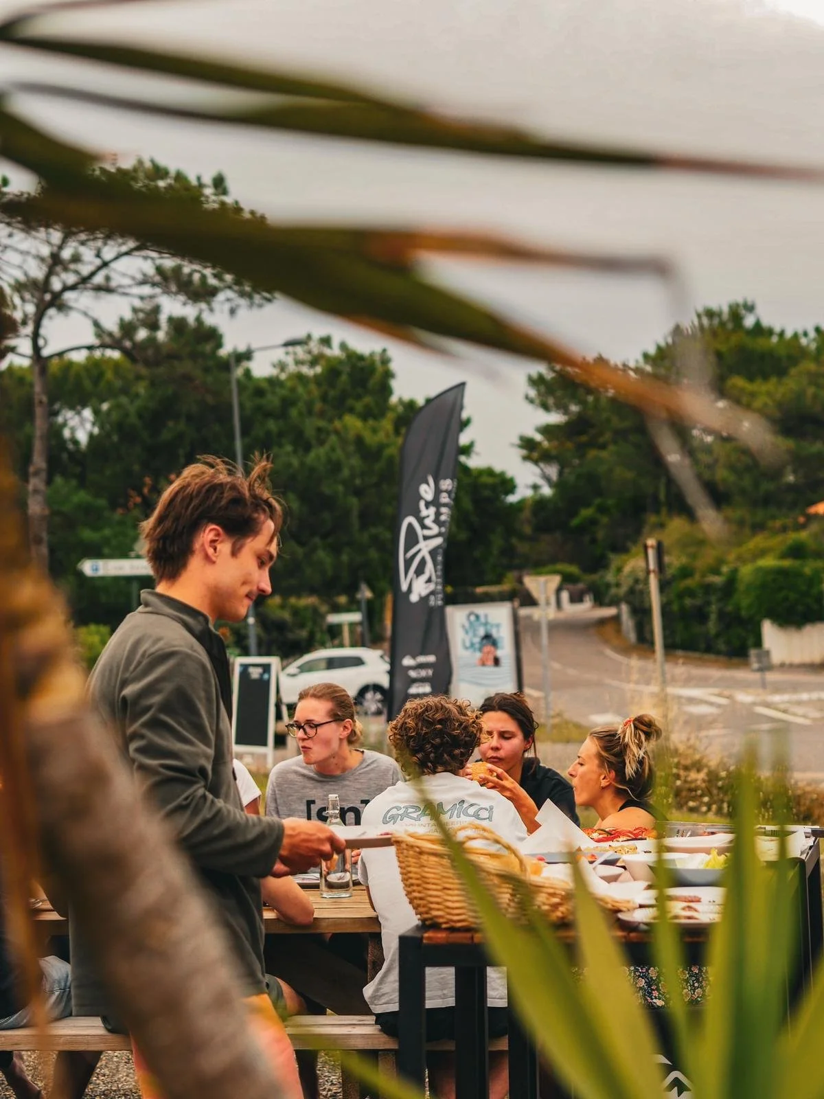 Surfcampseignosse Dinner 14.jpeg
