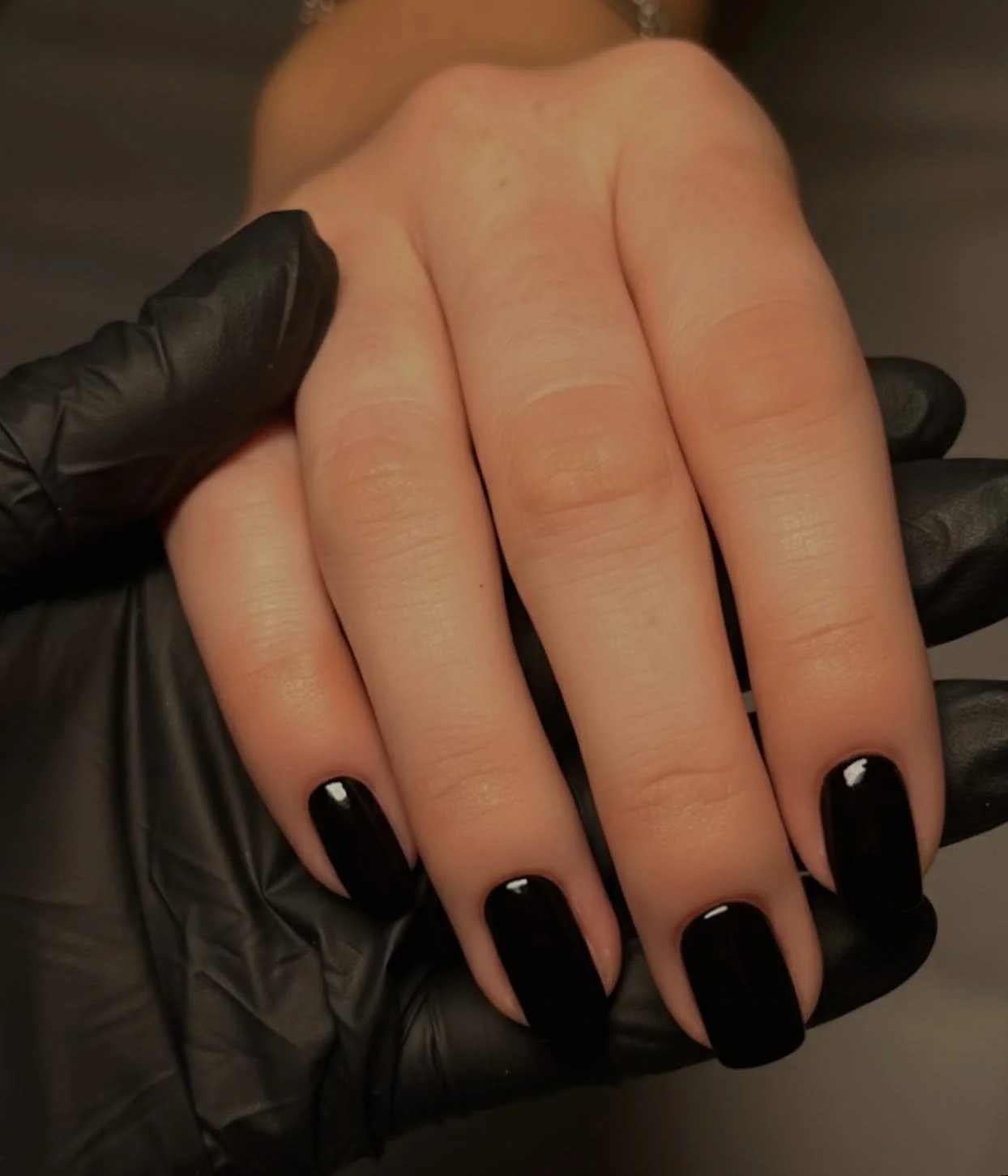 🖤 Black Gloss Magic 🖤
Chic, bold and timeless - glossy black nails never miss a moment. Perfect for the new season and effortlessly stylish with any look. ✨

Ready to book your next set?
Tap the link in bio! 🫶🏼

#TheLanesHealthAndBeauty #Brighton