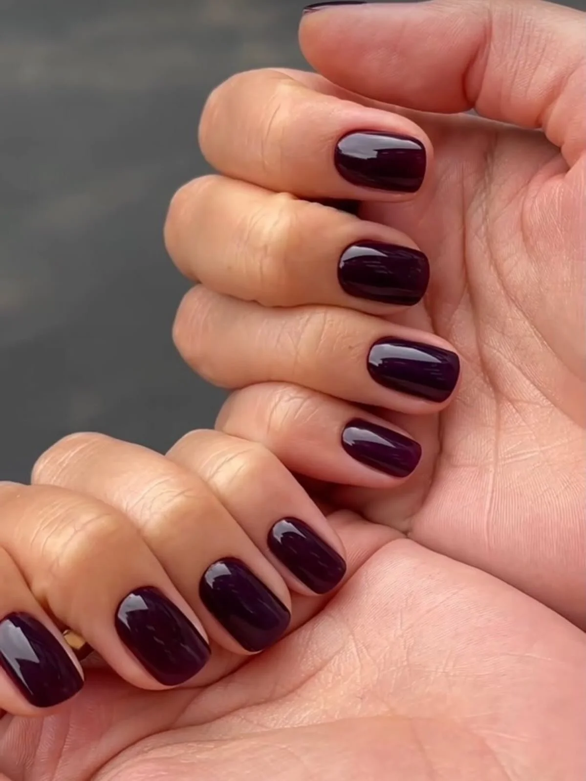 Short, glossy and so chic ✨

Deep berry tones with a flawless shine &mdash; proof that you don&rsquo;t need length for impact.

Photo credits: @pinterest 

🔗Book using link in bio! 

#WinterNails #NailInspo #PinterestInspired #FestiveNails #Christma