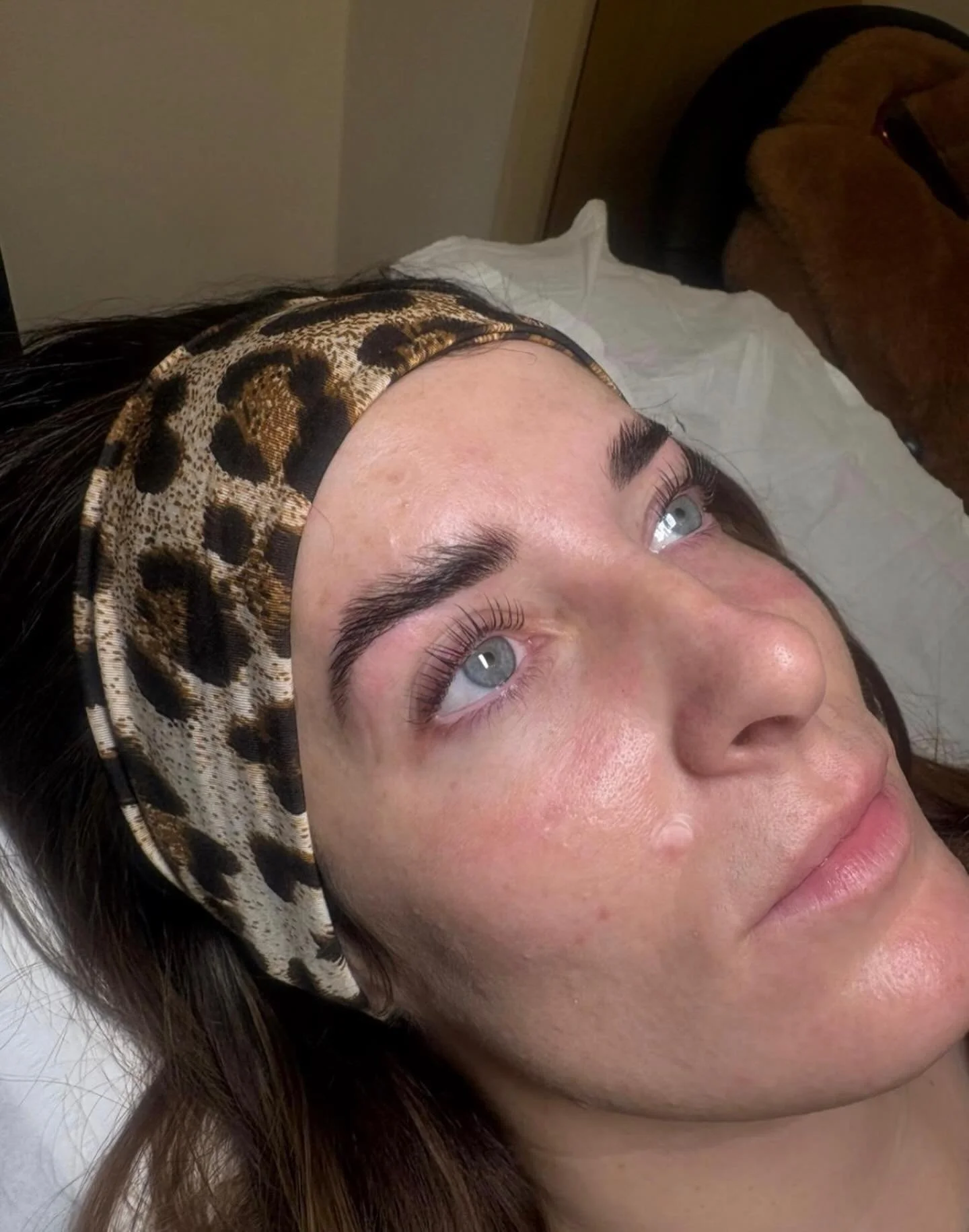 Fresh HD BrowSculpt &amp; Korean Lash Lift for this beauty 🤍

Soft, lifted, brushed-up brows paired with perfectly curled, glossy lashes&hellip; the ultimate low-maintenance combo.

HD BrowSculpt gives that fuller, fluffy, laminated look while still