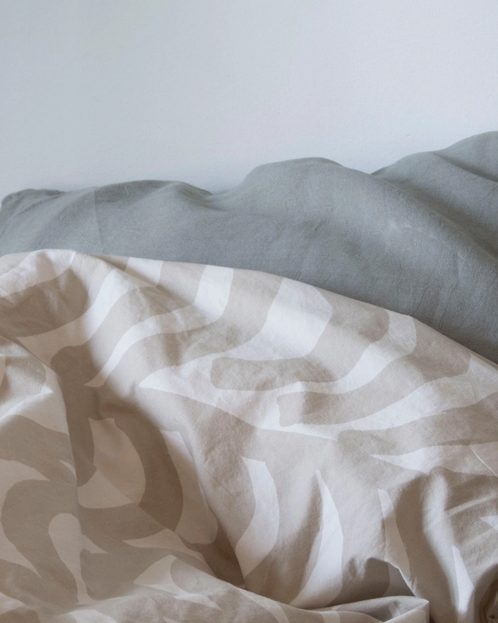 Pieni hetki harmoniaa

N&auml;in joulukuussa monessa perheess&auml; on paljon menoja ja tapahtumia. Kuinka ihanaa, ett&auml; koti on silloin se turvasatama ja palautumisen ja rauhoittumisen paikka.

Mukavaa sunnuntaita!