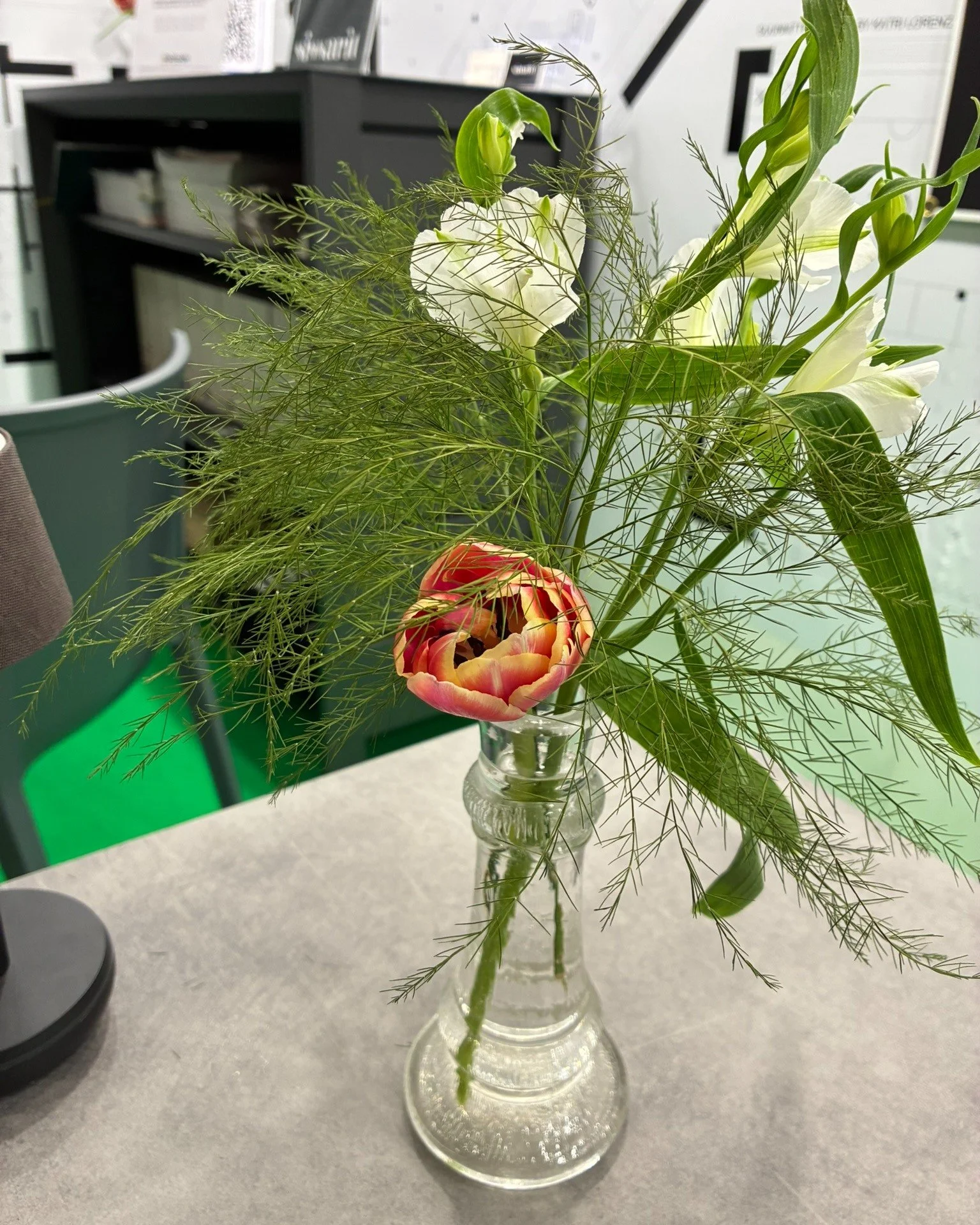 Nyt on kev&auml;tmessut takana ja kiitollinen mieli kaikesta kokemastani!
Kiitos kaikille kohtaamisista, keskusteluista ja ihanasta energiasta.

Oli ilo tavata teit&auml; Sissareiden osastolla ja jutella kodeista, arjesta ja siit&auml;, miten ymp&aum