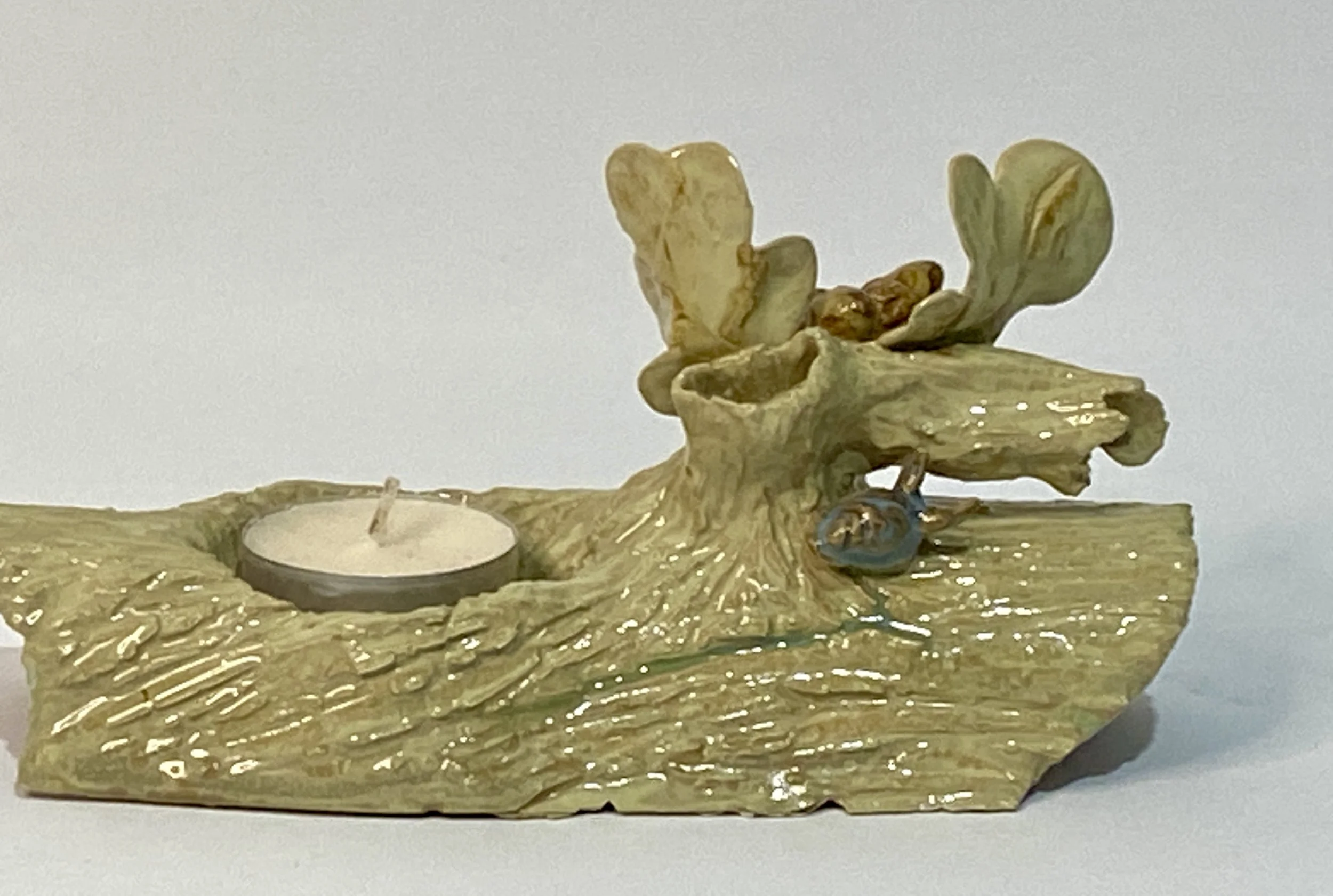 AmandaJuliet tealight branch with snail.jpeg
