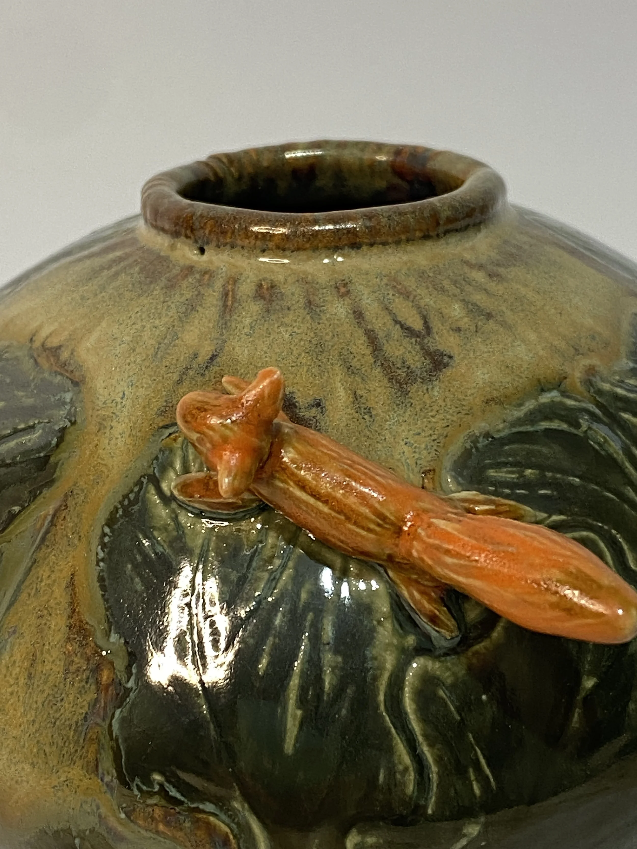 AmandaJuliet red squirrel oak leaf vessel.jpeg