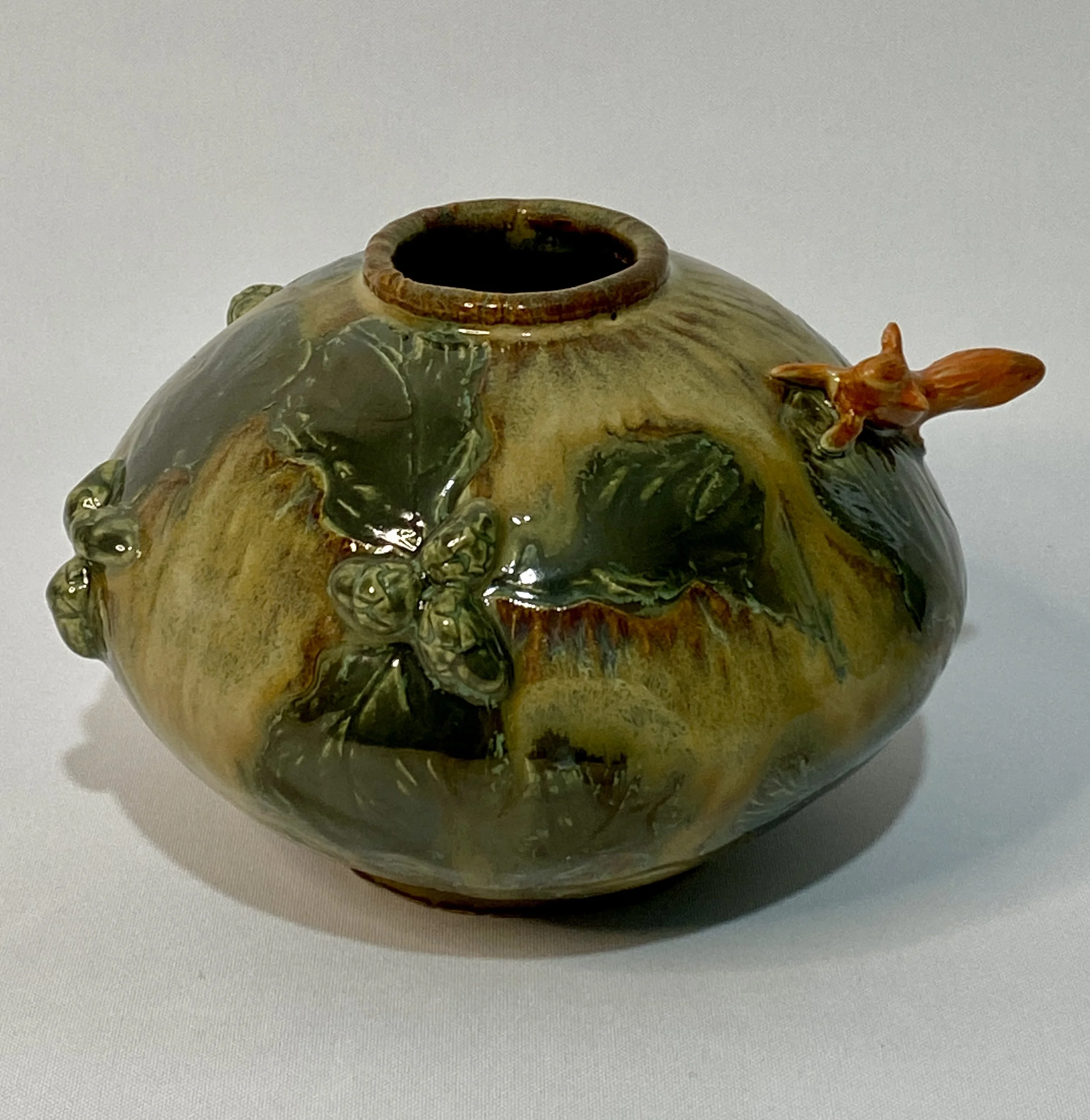 AmandaJuliet red squirrel oak leaf vessel.jpeg