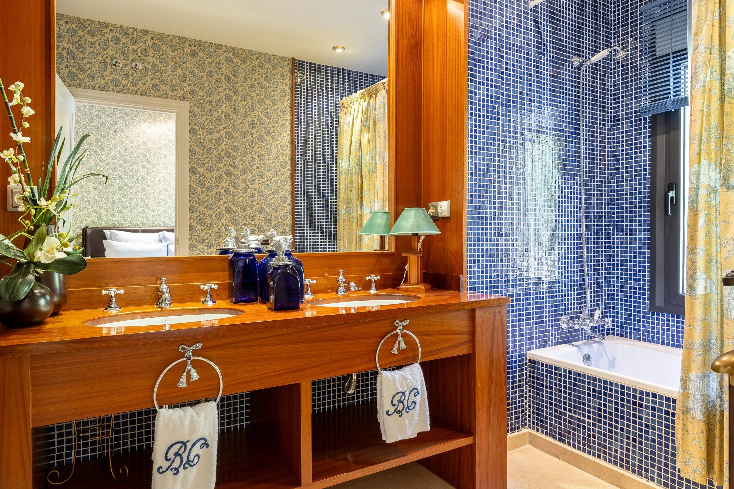 BAÑO SUITE 2