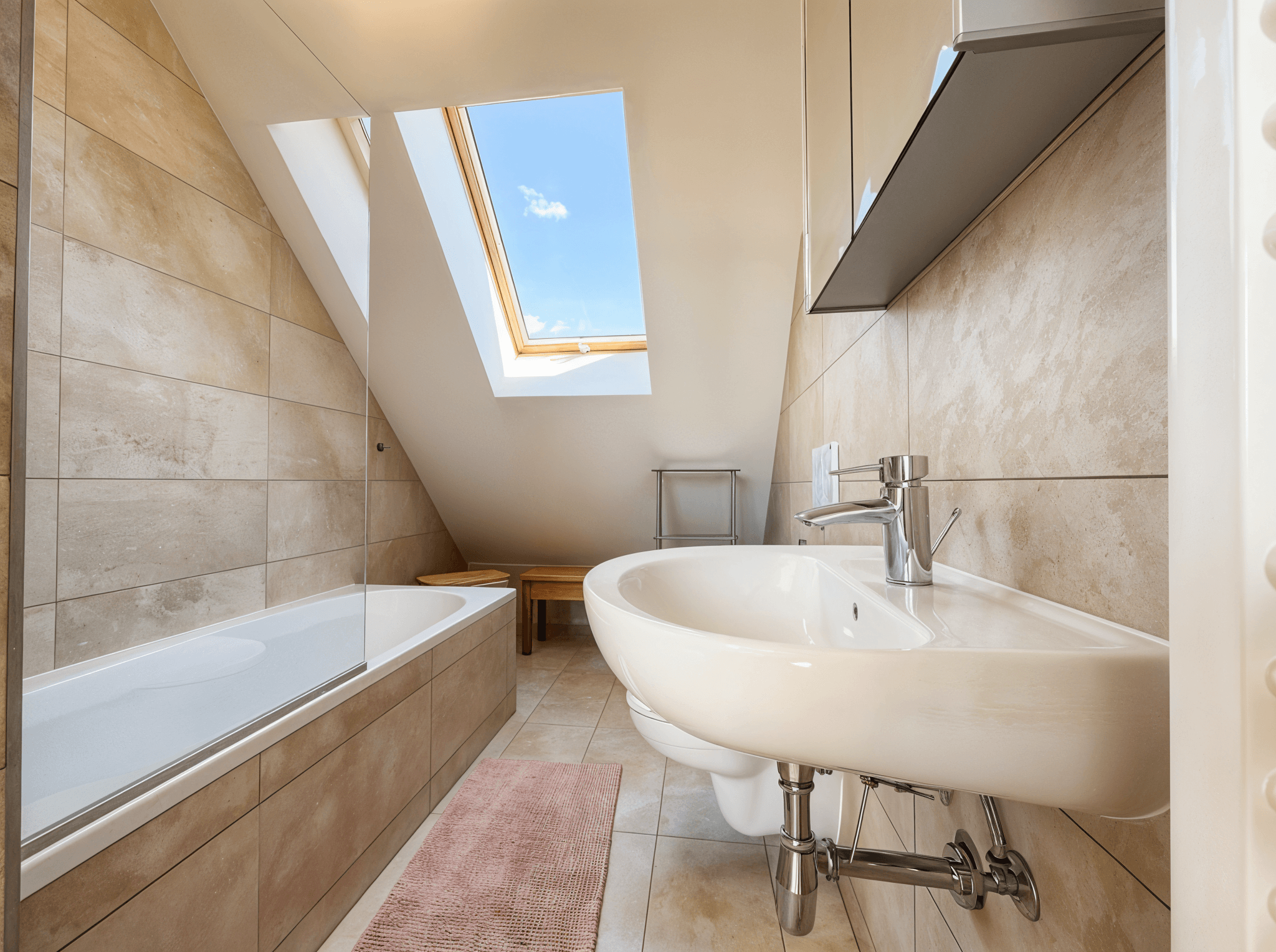 Badezimmer 2. Ebene.png