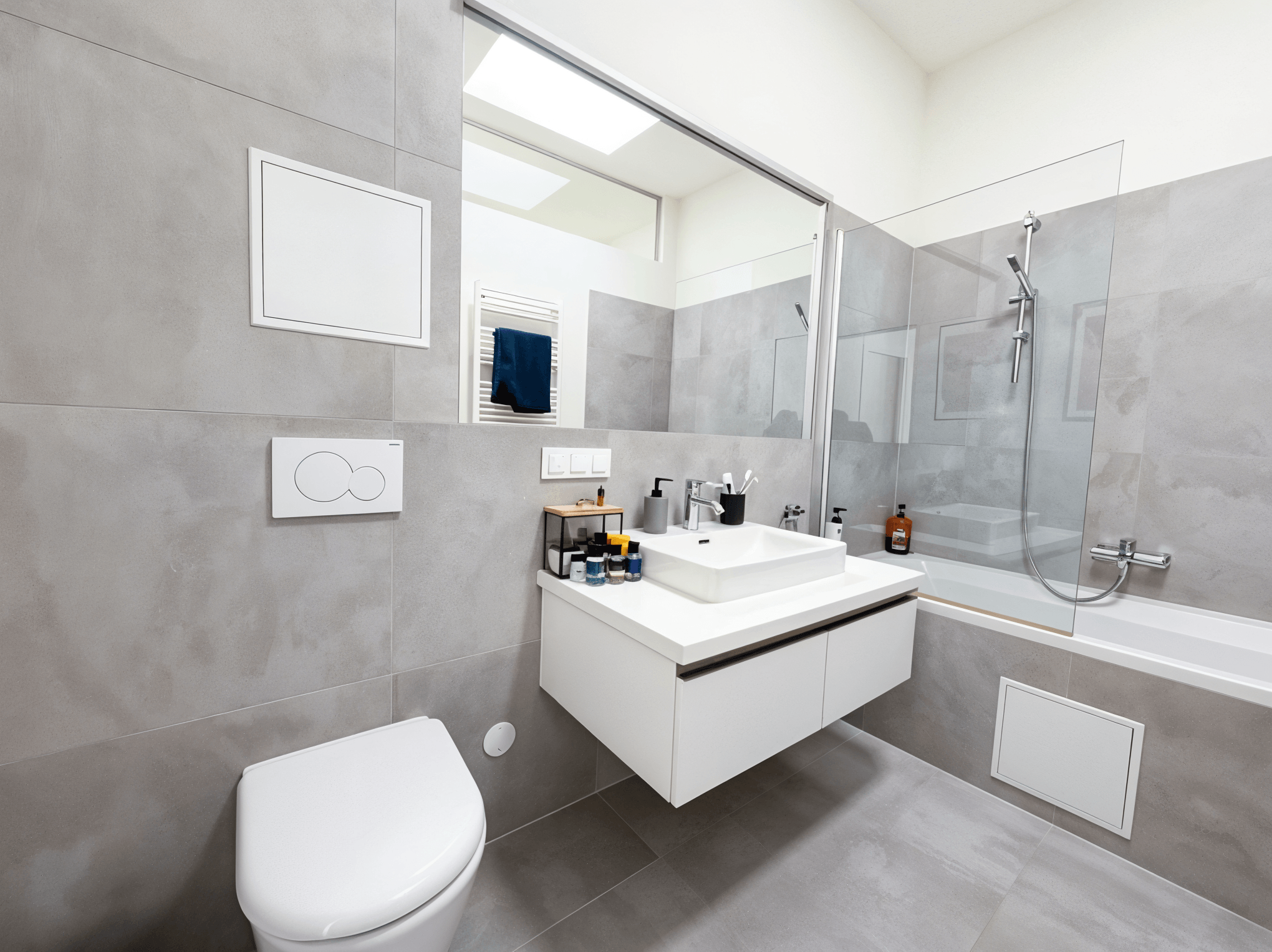 Badezimmer oben.png