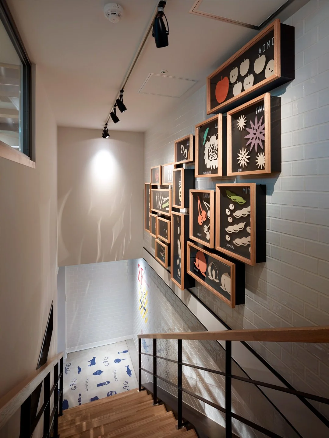 のものエキュート秋葉原店
壁面装飾