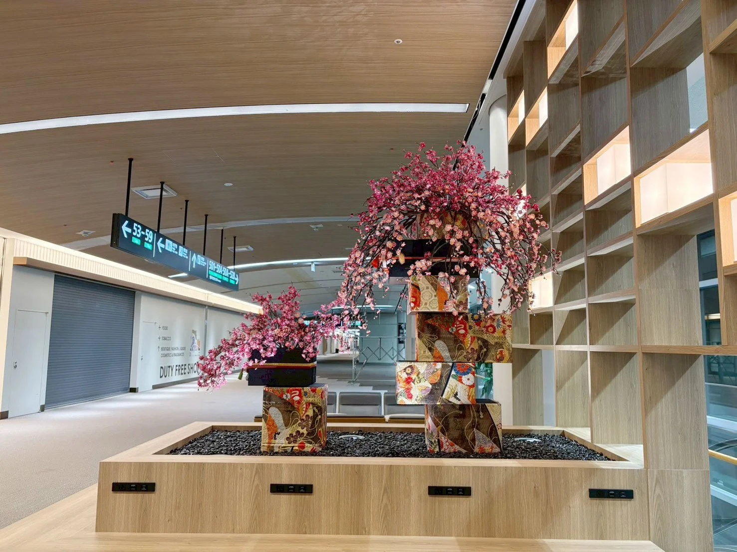 福岡空港 国際線ロビー vol.2