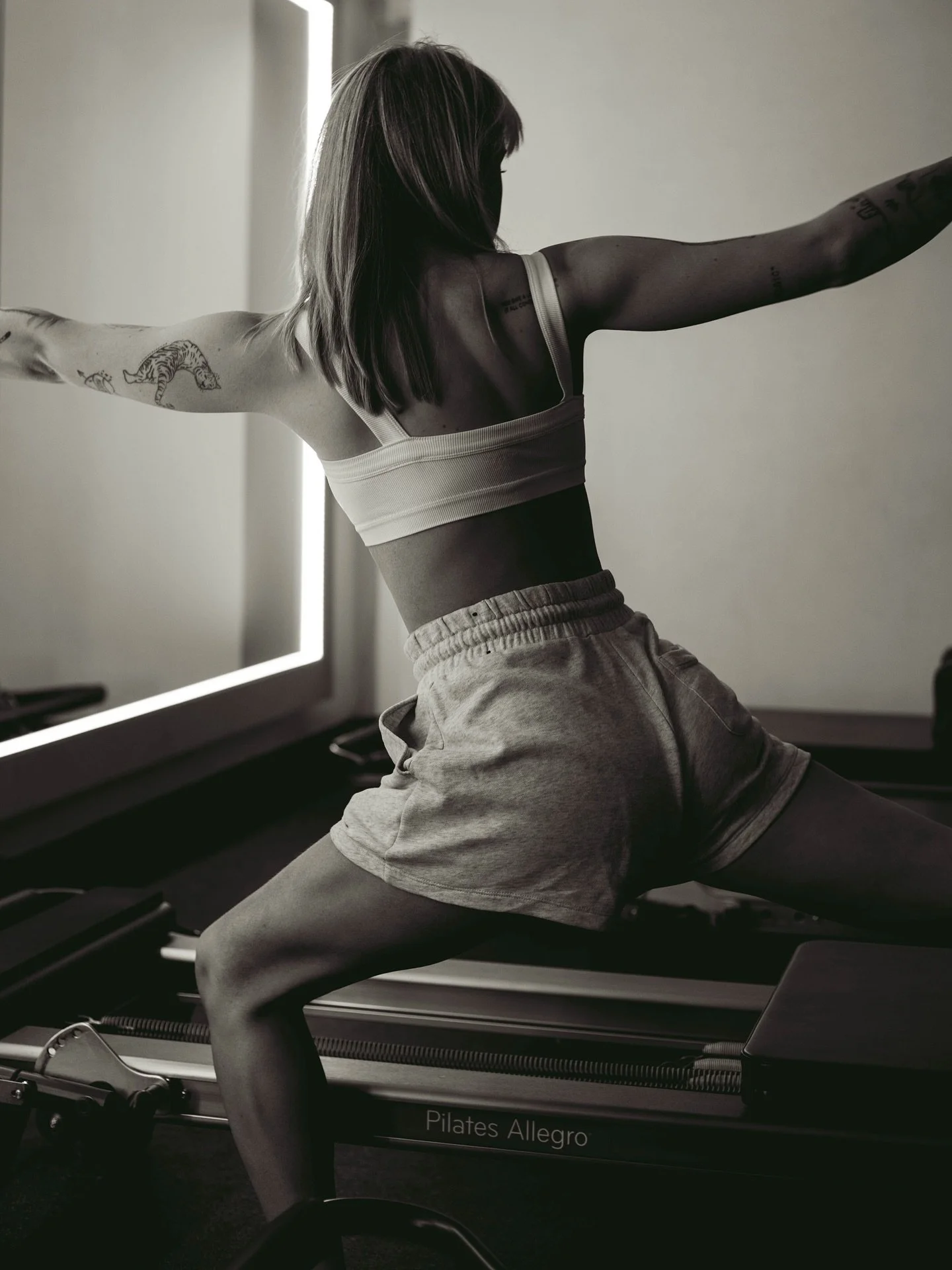 Here&rsquo;s your daily reminder to book your Sculpt classes for the week ahead 💋

Final spaces left to move with us 👇🏽

Tomorrow : 
✨ BEGIN with @mariamcphillips - 8:45AM
✨ THE OG with @mariamcphillips &ndash; 1PM &amp; 2PM

Tuesday : 
✨ THE OG w