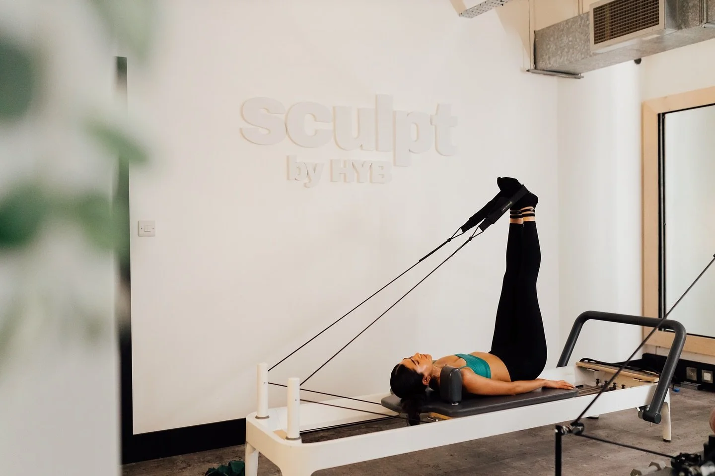 Students! Save 20% at @sculptbelfast 😚

Take a break from the books &amp; jump on the Reformer for less! Whether you need to sweat it out, de-stress or just move your body, we&rsquo;ve got you covered. 

You can now grab 20% off our : 

❤️&zwj;🔥 Sc