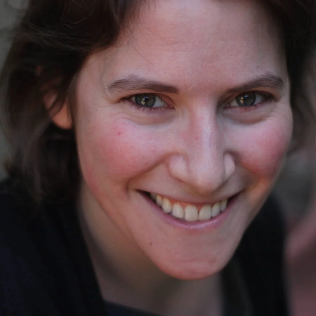 Ava Bromberg
