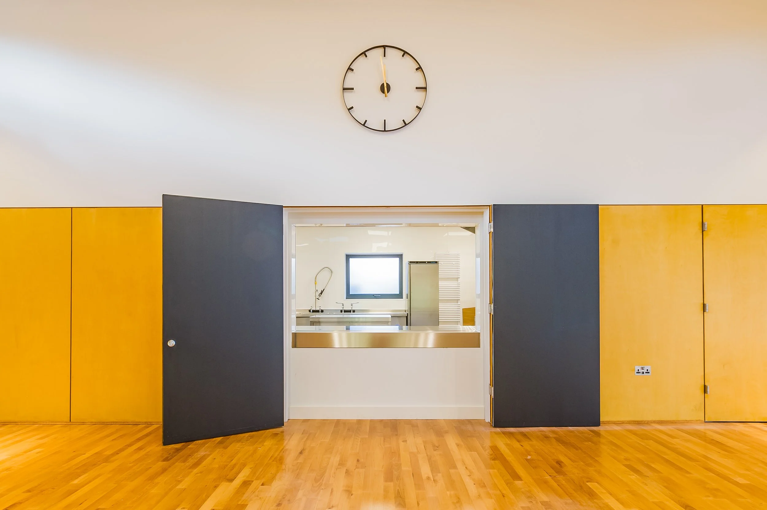 Bat & Ball Centre promo_16-11-20_026.jpeg