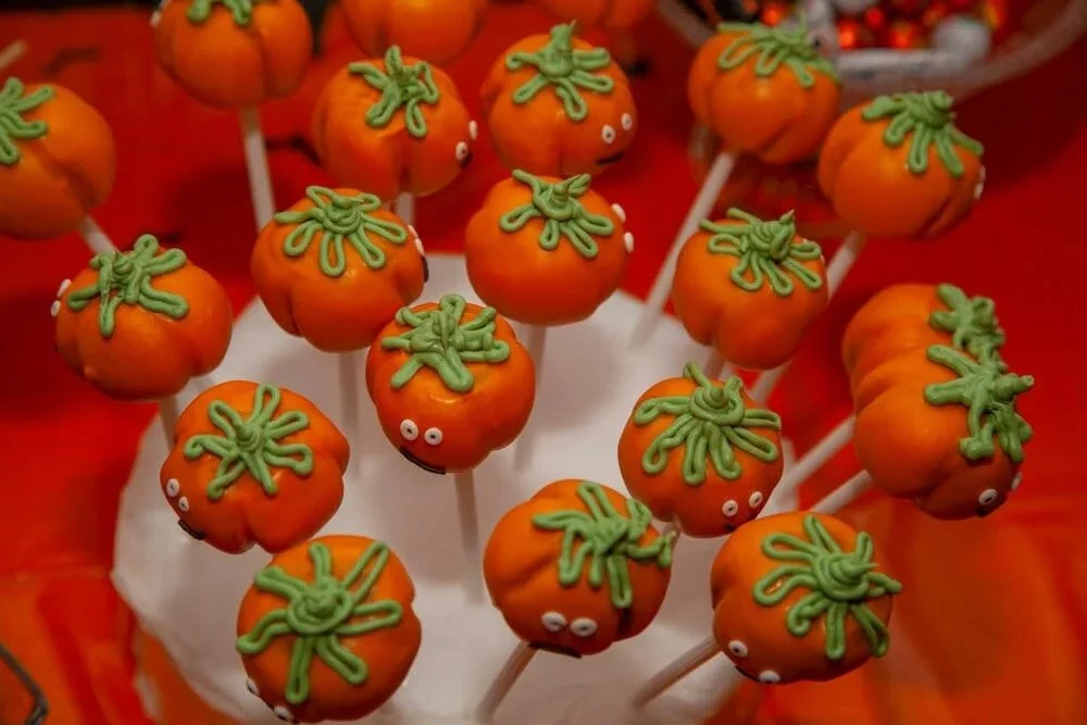 PUMPKIN POPS