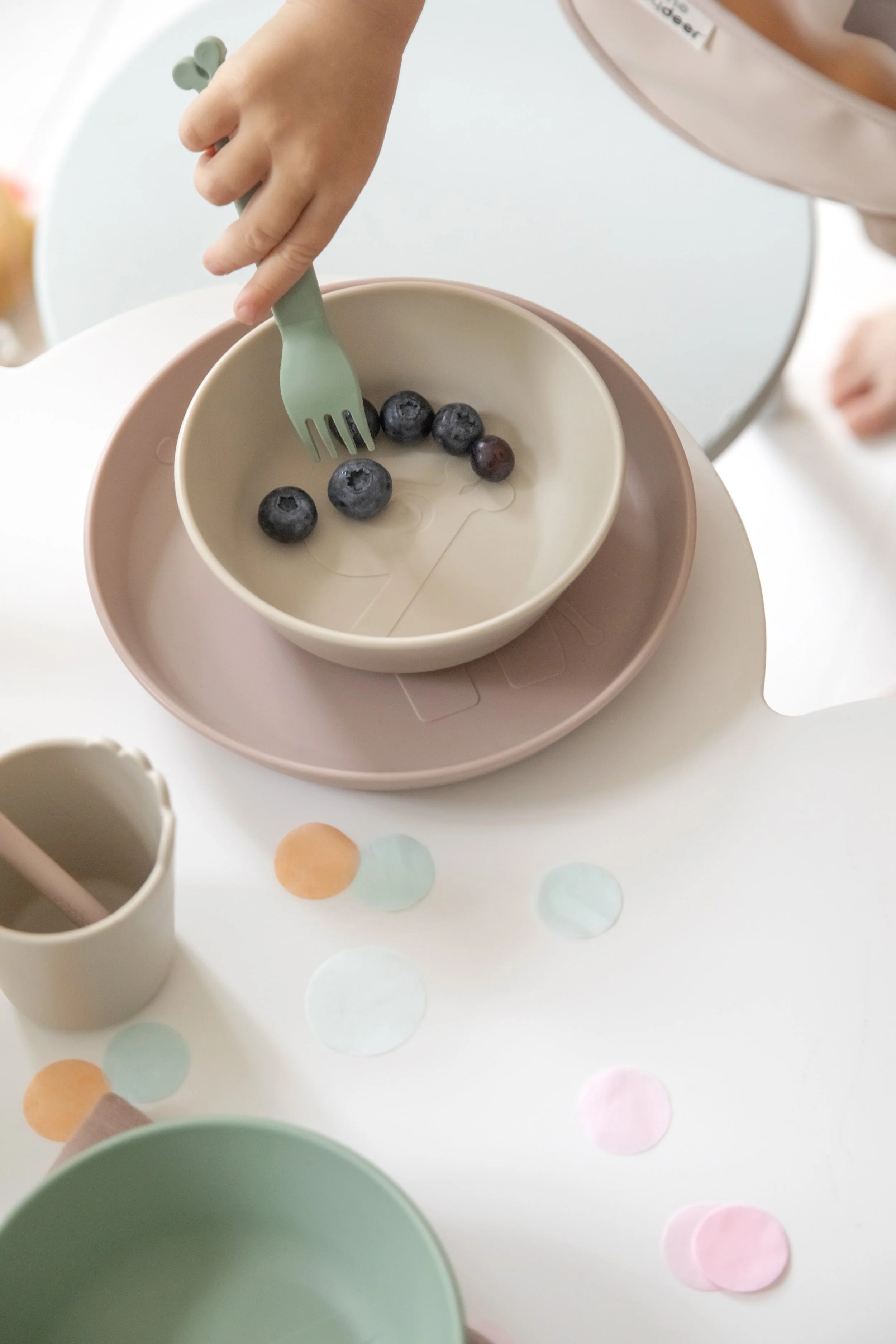 Kiddish-tableware_1734.jpg