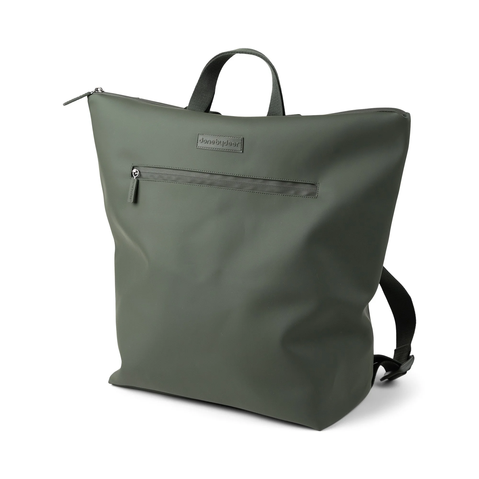 Done by Deer - Changing backpack