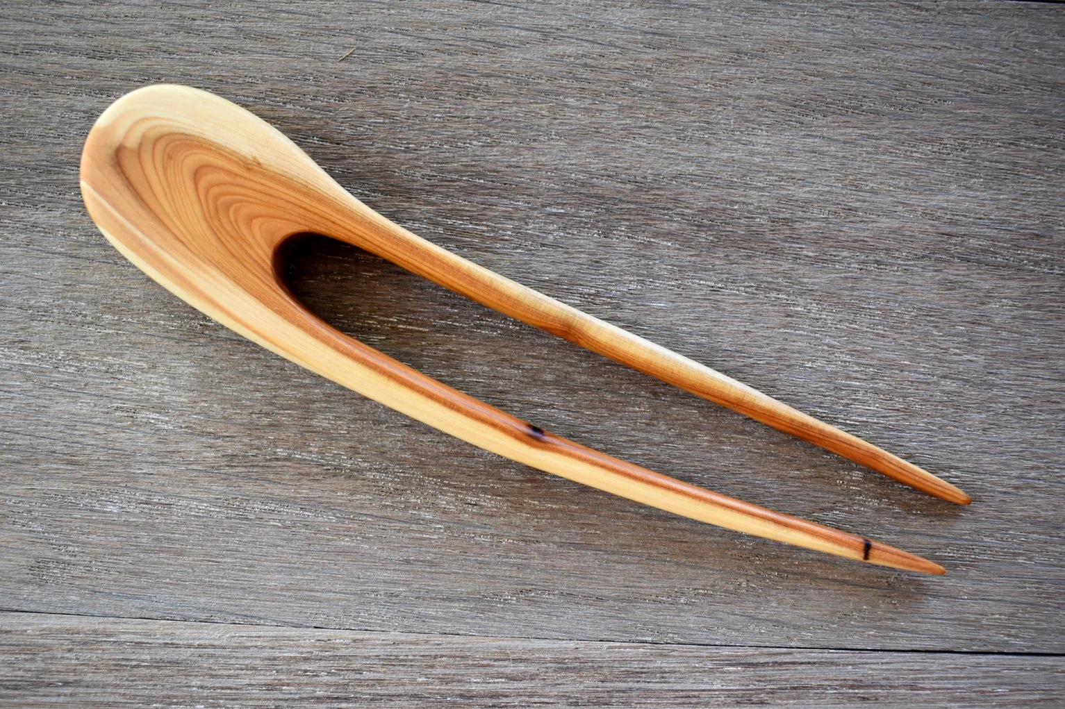 PIN068e-Made-on-a-Hill-Hair-Fork.jpg
