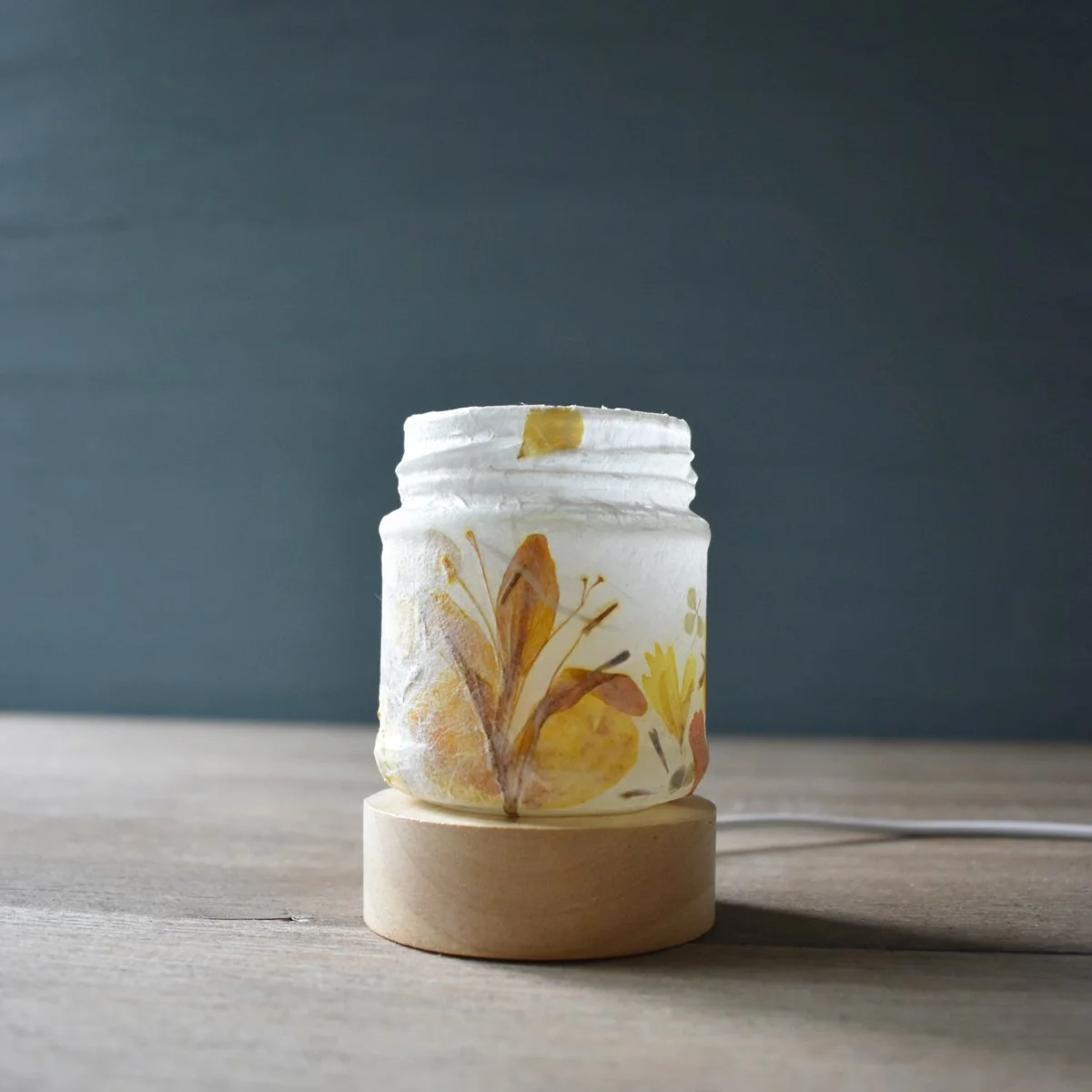 TL471e-Made-on-a-Hill-Tiny-Lamp.jpg
