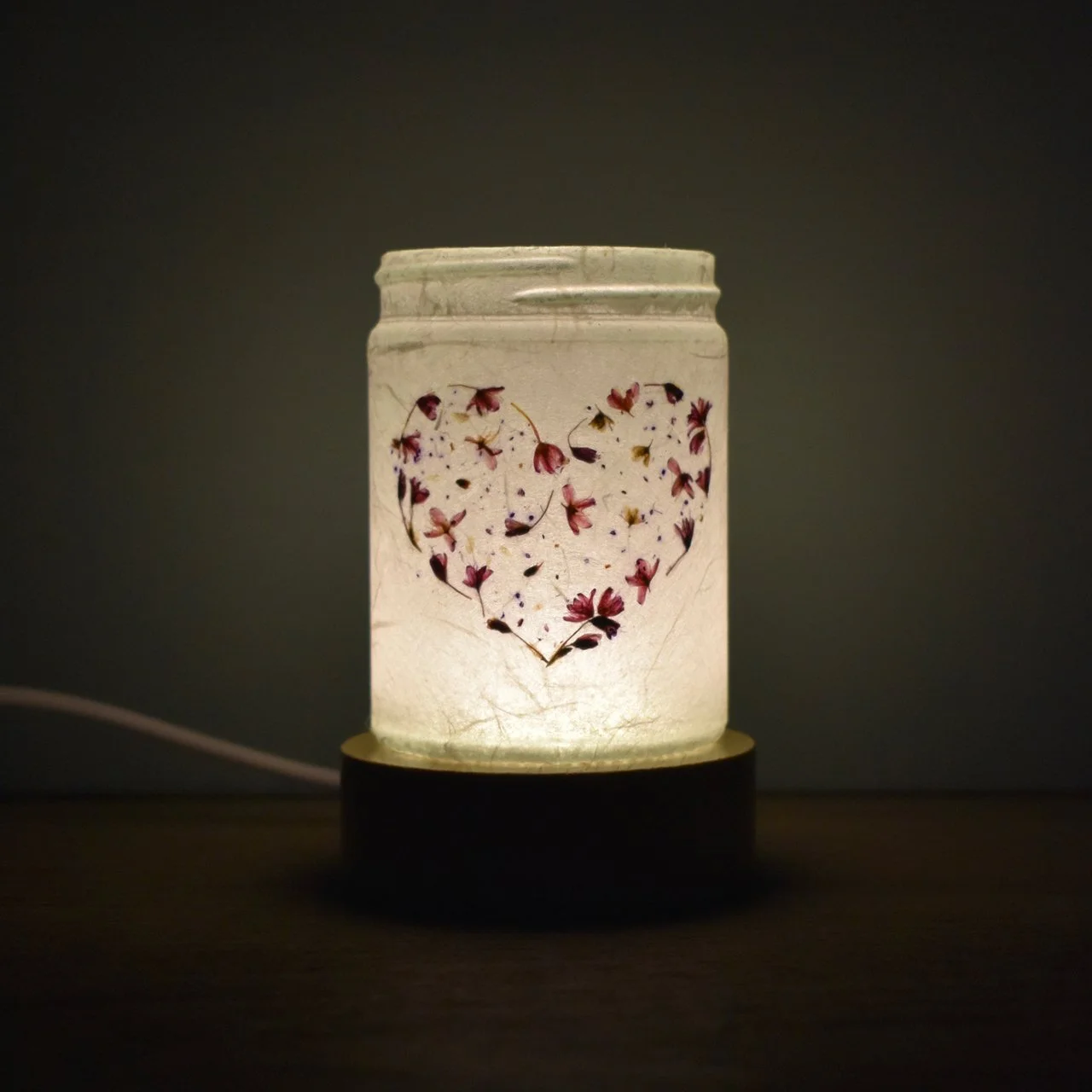 TL486e-Made-on-a-Hill-Tiny-Lamp.jpg