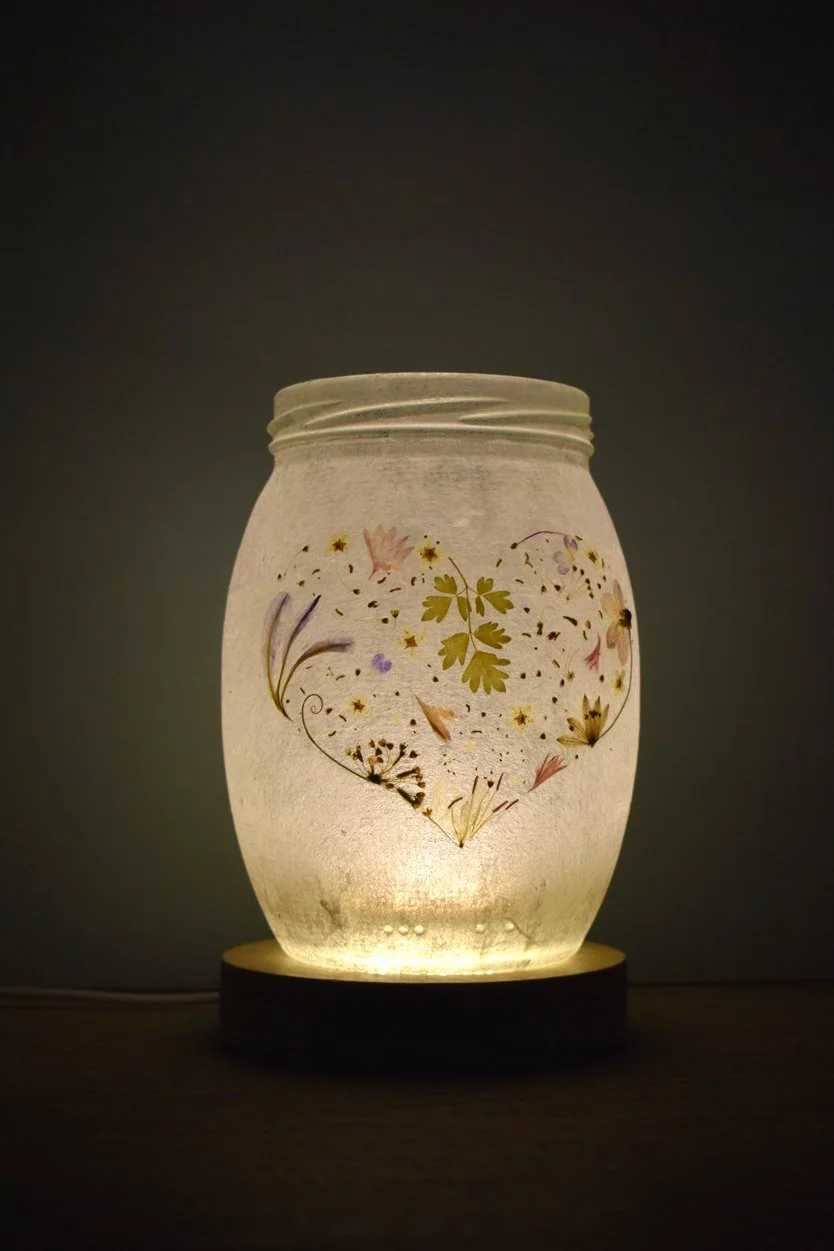 LAN483f-Made-on-a-Hill-Lantern.jpg